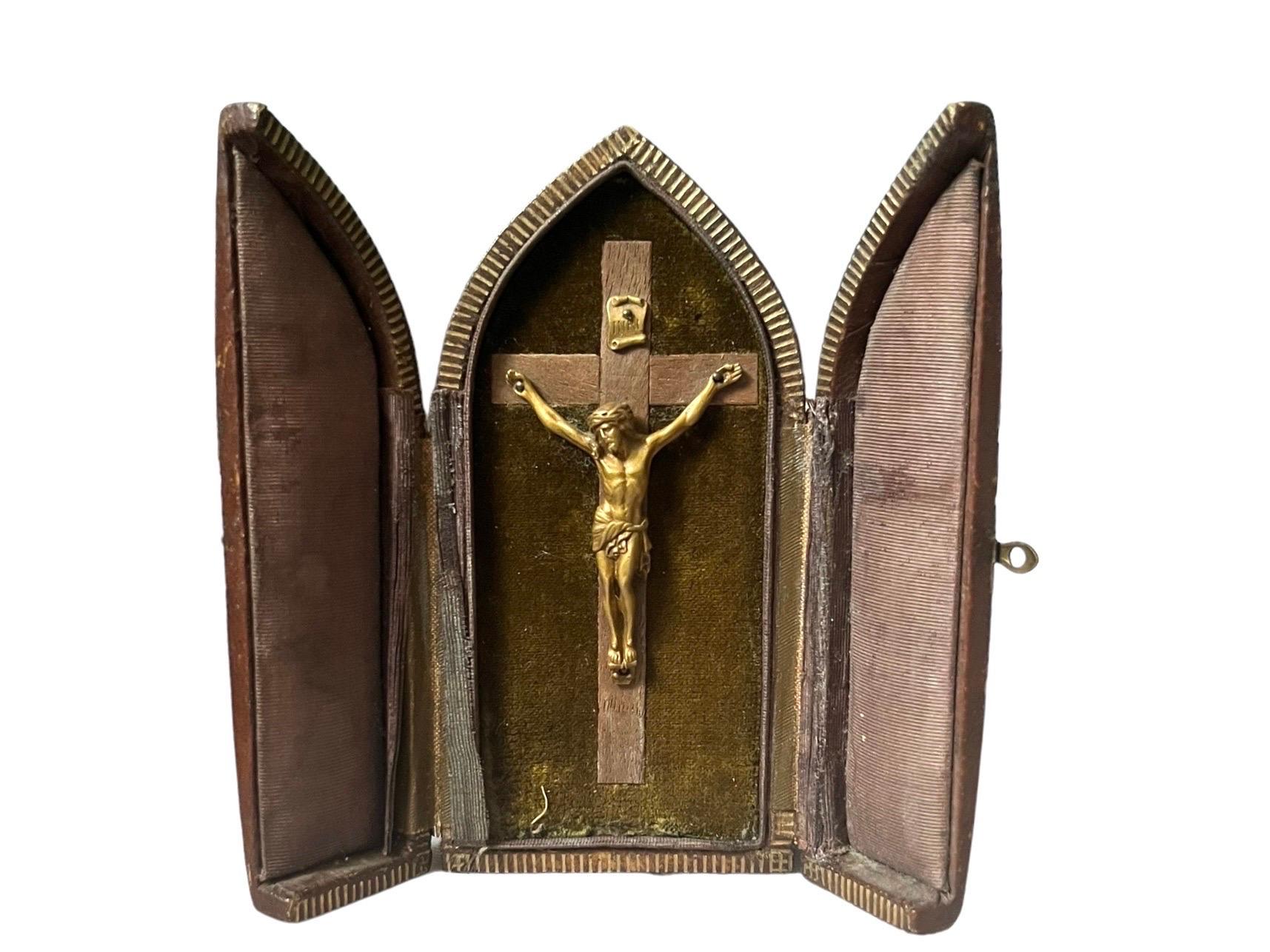 Antique French leather portable travel crucifix / altar - Paris France 19th 3