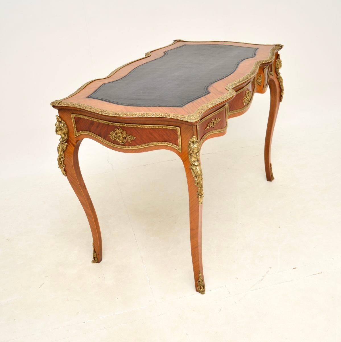 Antique French Leather Top Bureau Plat Desk In Good Condition For Sale In London, GB