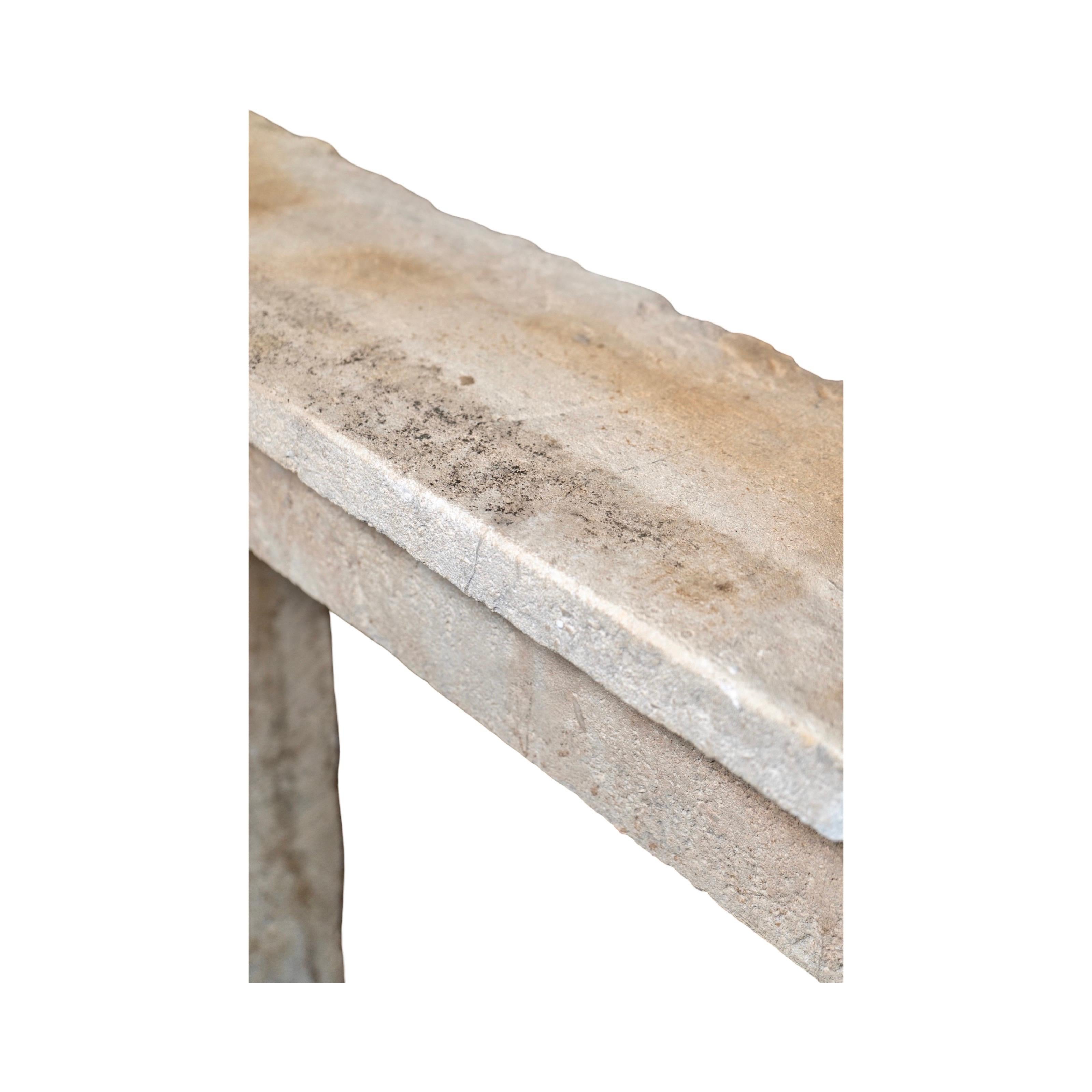 Antique French Calestone Farmhouse Mantel en venta 5
