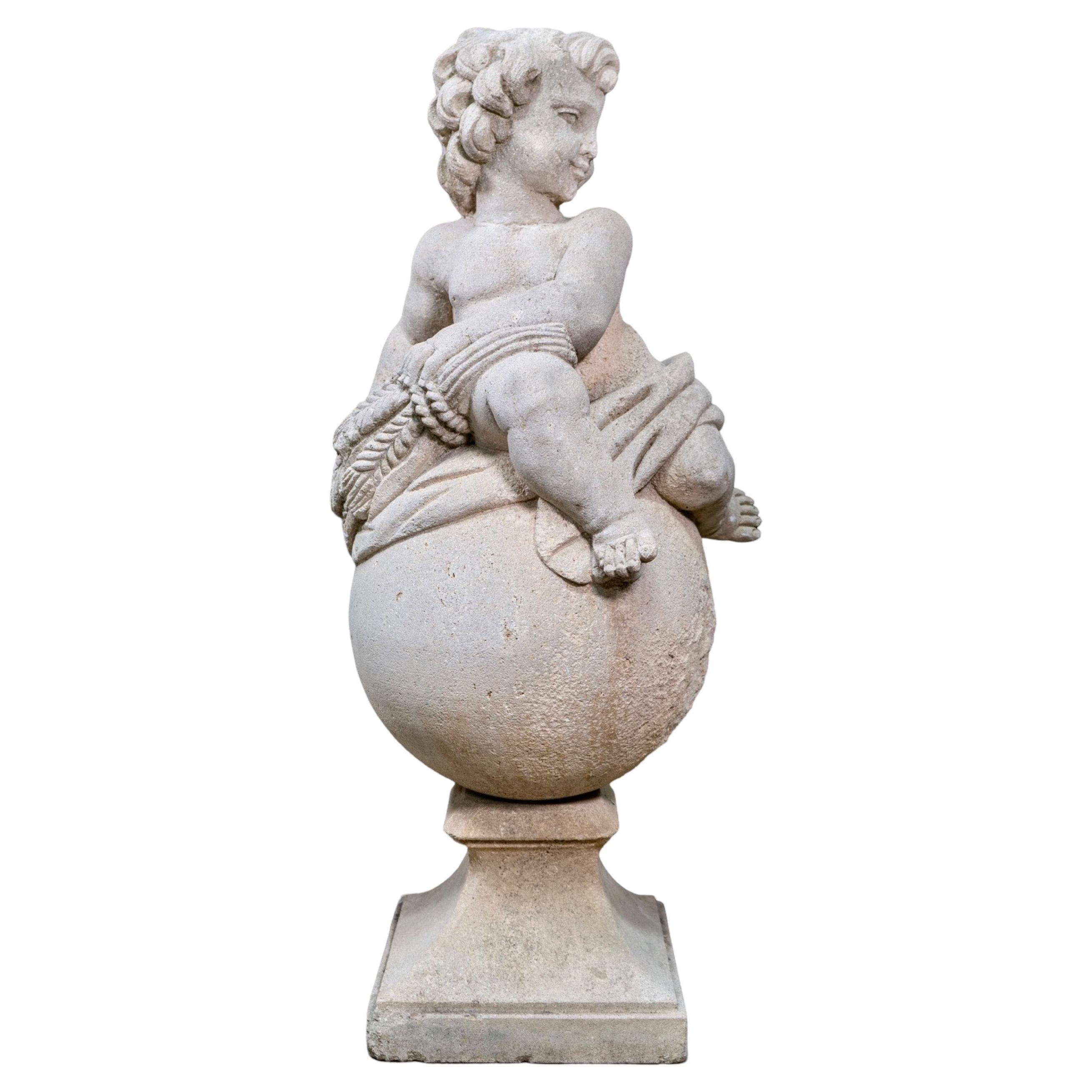 Antique French Escultura Putti de Piedra Caliza
