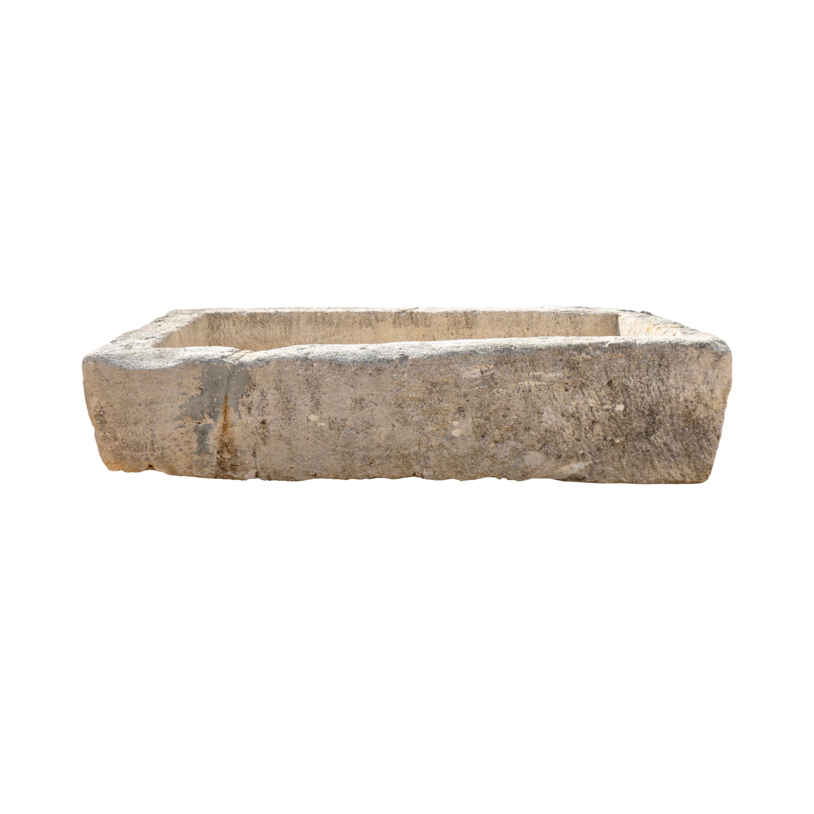 Abbeveratoio in pietra calcarea francese Antique French in vendita 2