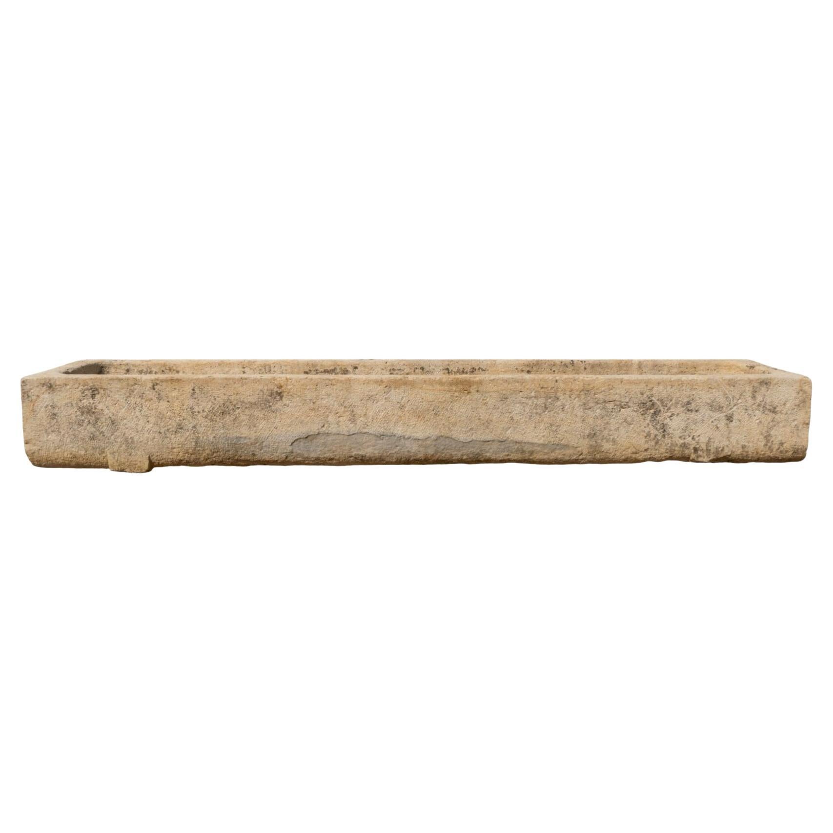 Abbeveratoio in pietra calcarea francese Antique French