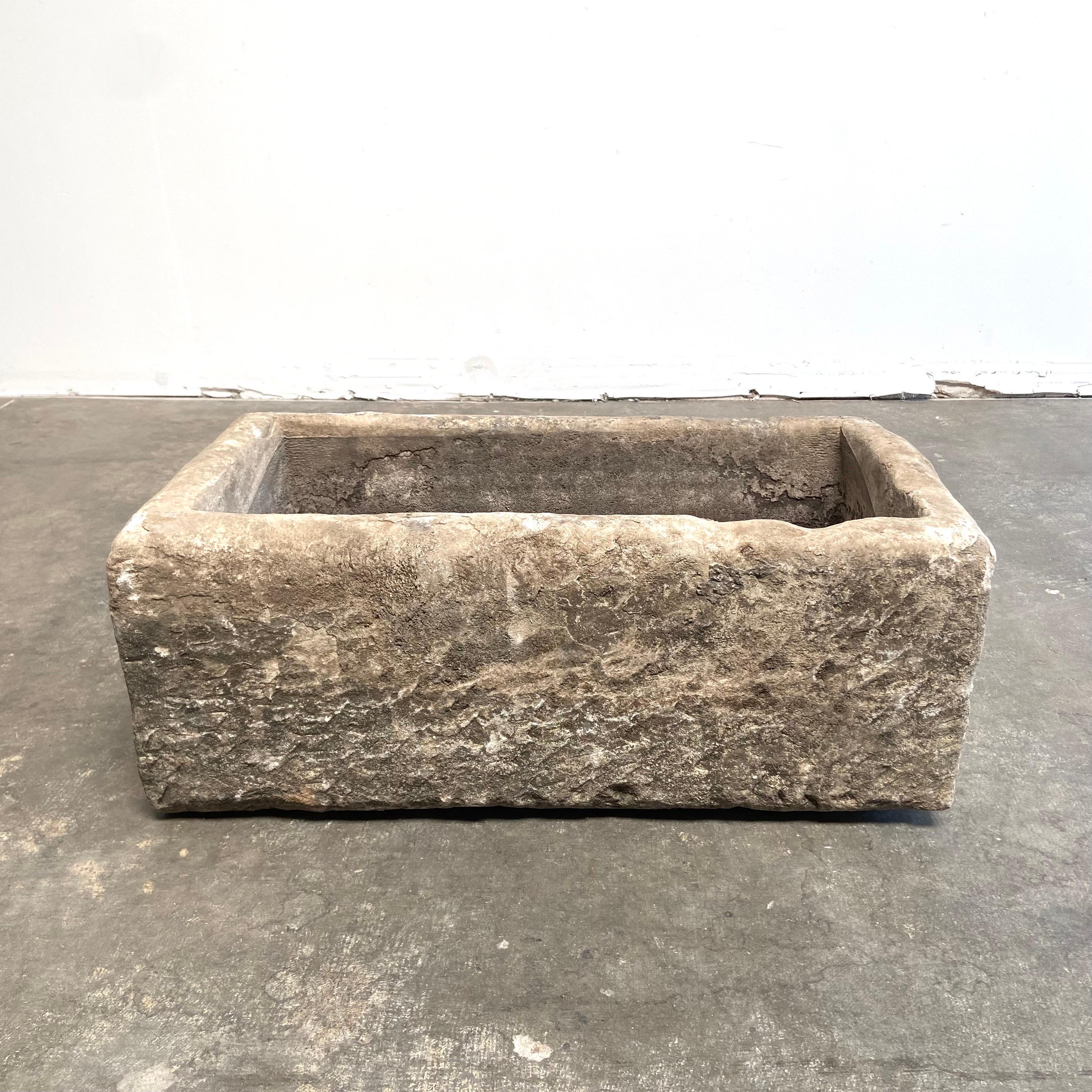 Antique European limestone trough
Great for use as a fountain, planter, or garden element.
Size: 34”w x 19”d x 14”h