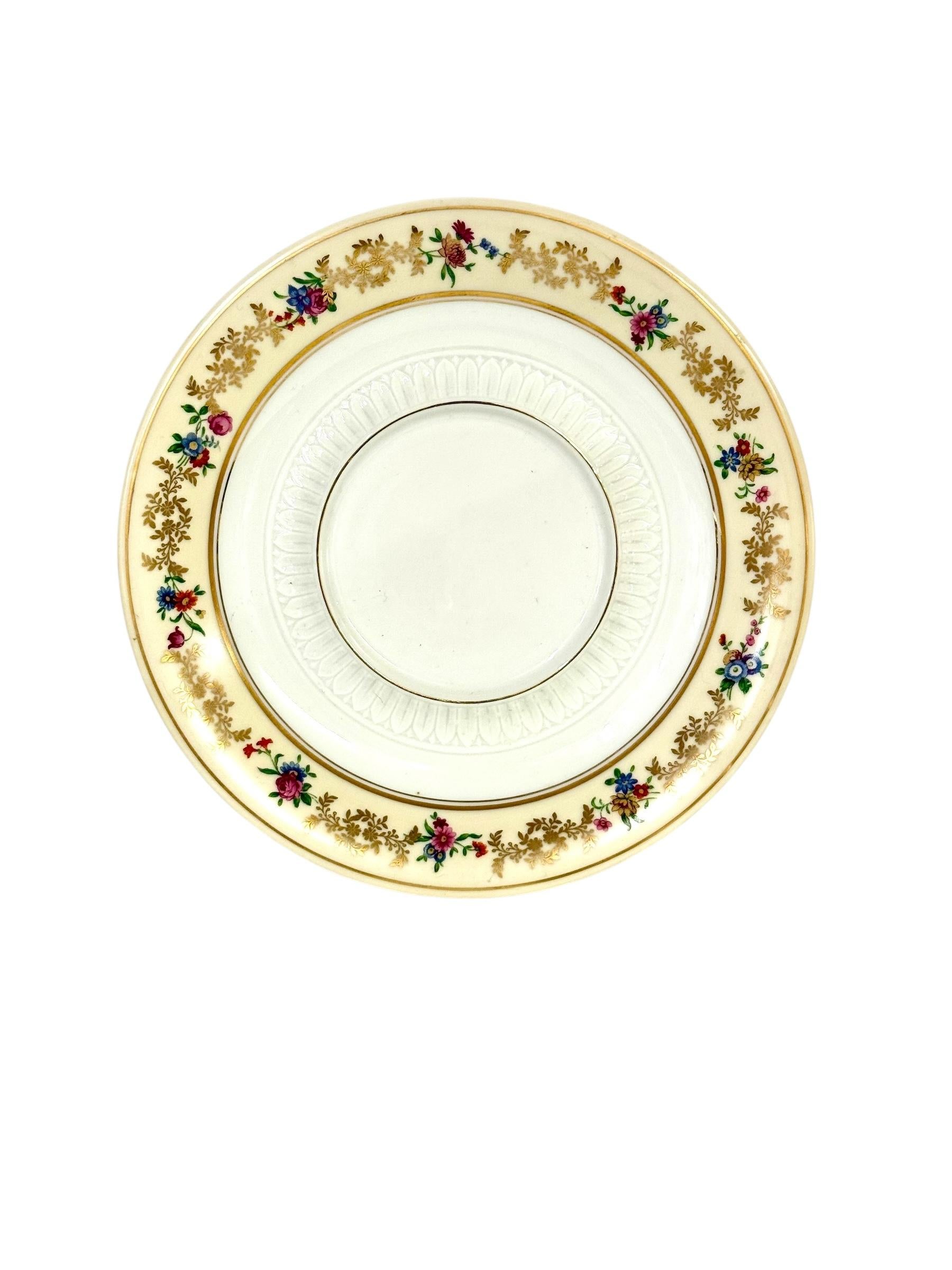 Hand-Painted Antique French Limoges Bouillon Bowl by Raynaud & Cie, Swan Mark, c. 1895 For Sale