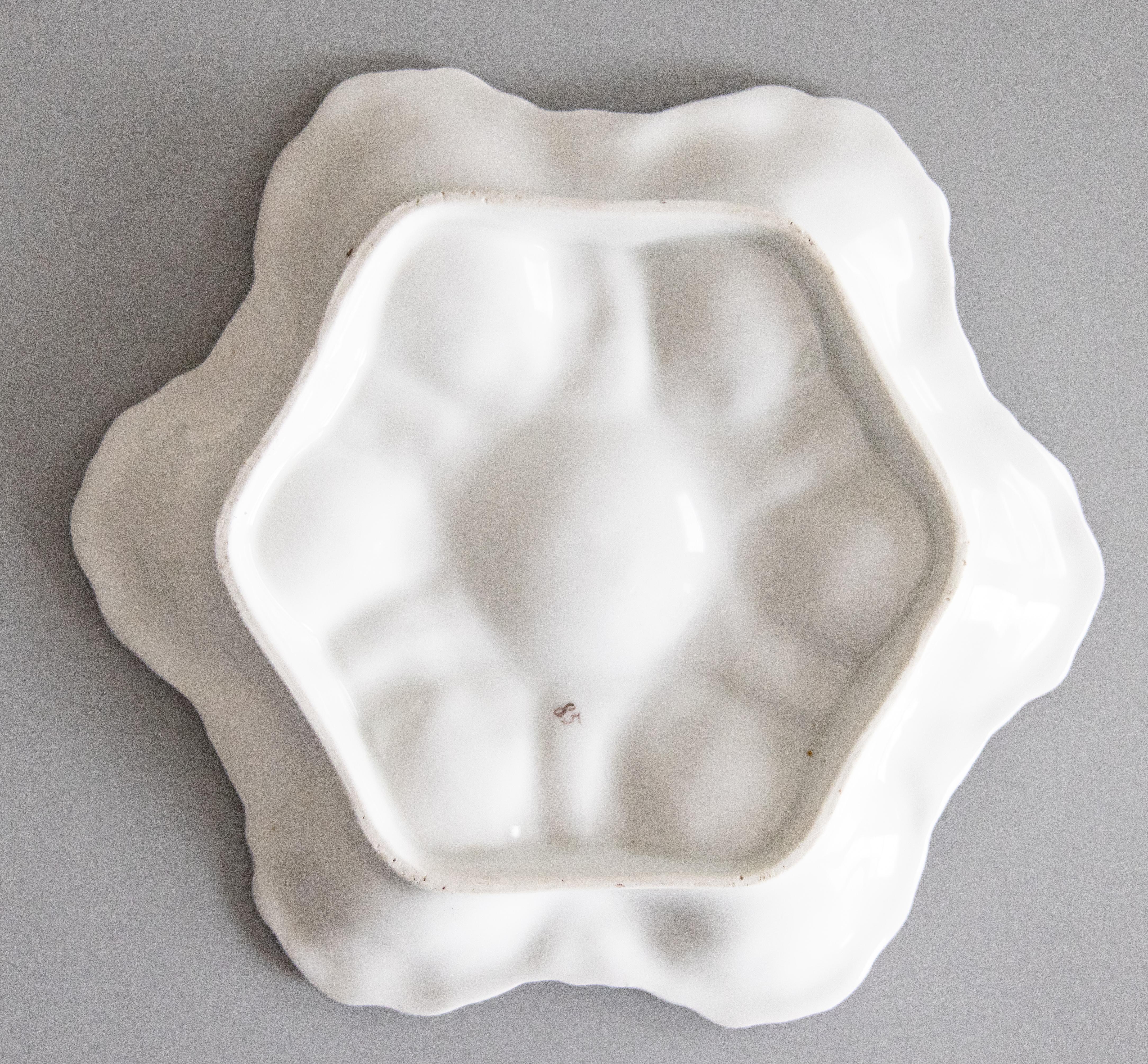 XIX secolo Antique French Limoges Majolica Porcelain Oyster Plate, circa 1890 in vendita