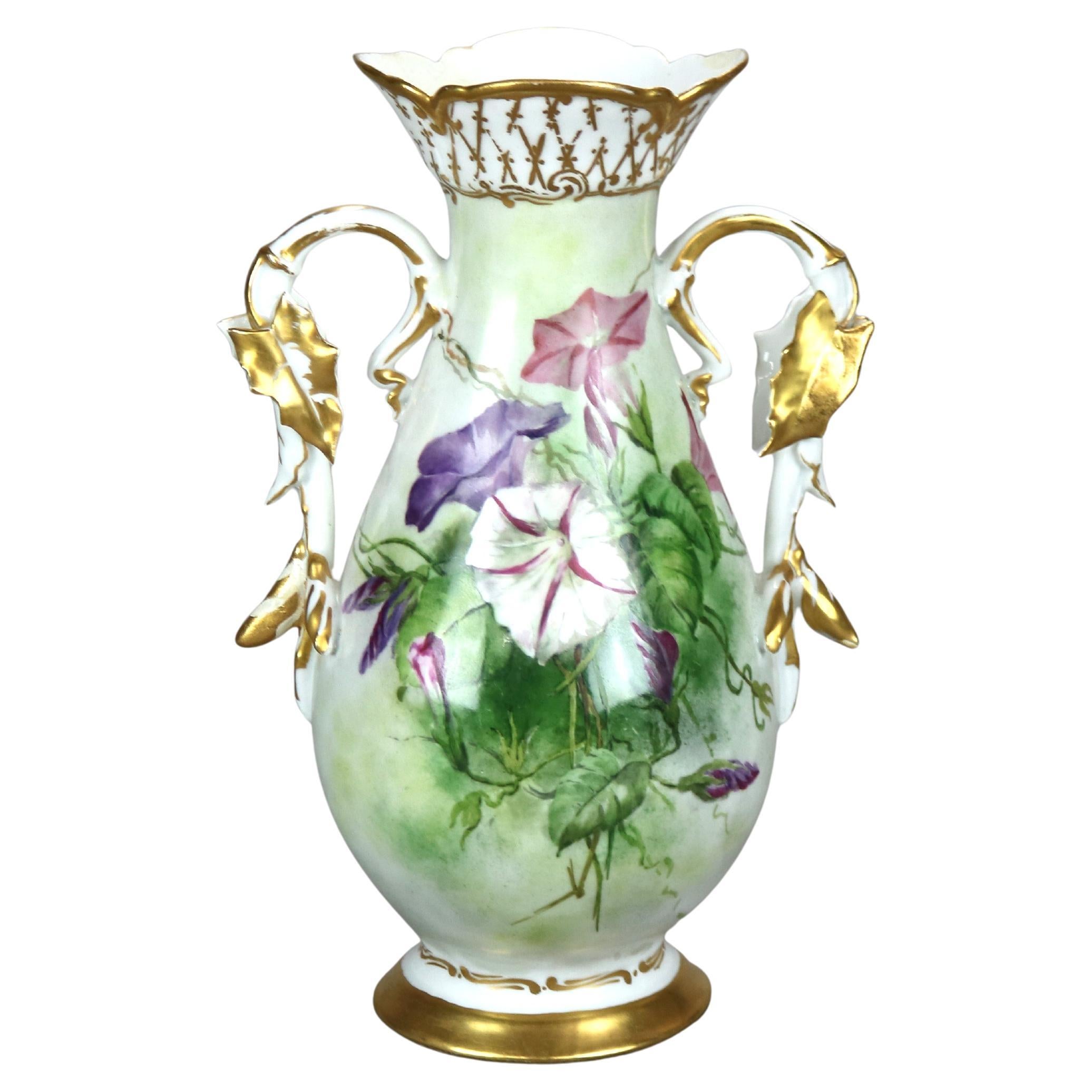 Antique French Limoges Jarrón de Porcelana Pintado a Mano Floral y Dorado Morning Glory