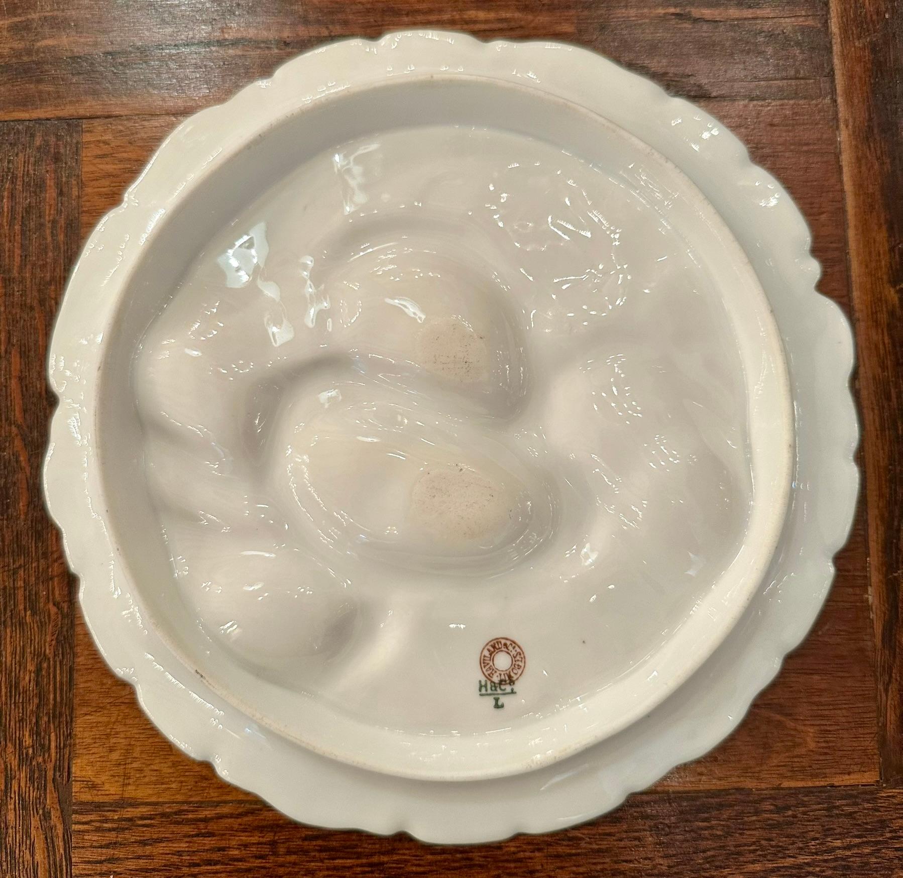 Antique French Limoges Porcelain Raspberry & Gold Turkey Pattern Oyster Plate For Sale 1