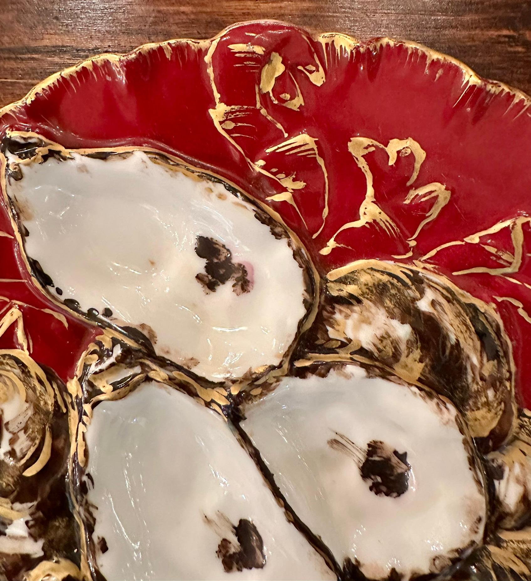 Antique French Limoges Porcelain Red & Gold Turkey Pattern Oyster Plate Ca. 1890 In Good Condition For Sale In New Orleans, LA