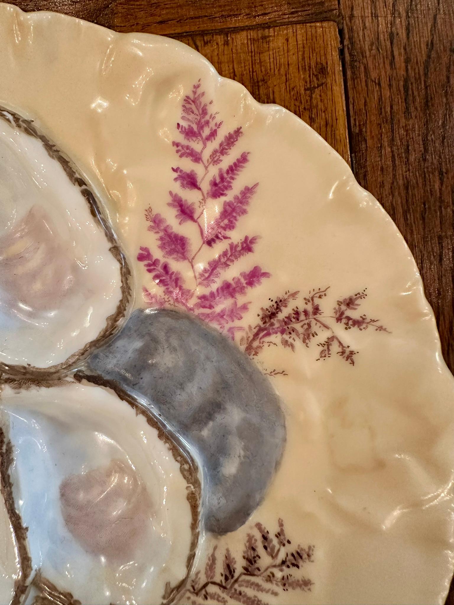 Antique French Limoges Porcelain Turkey Pattern Oyster Plate, Circa 1880's. In Good Condition For Sale In New Orleans, LA