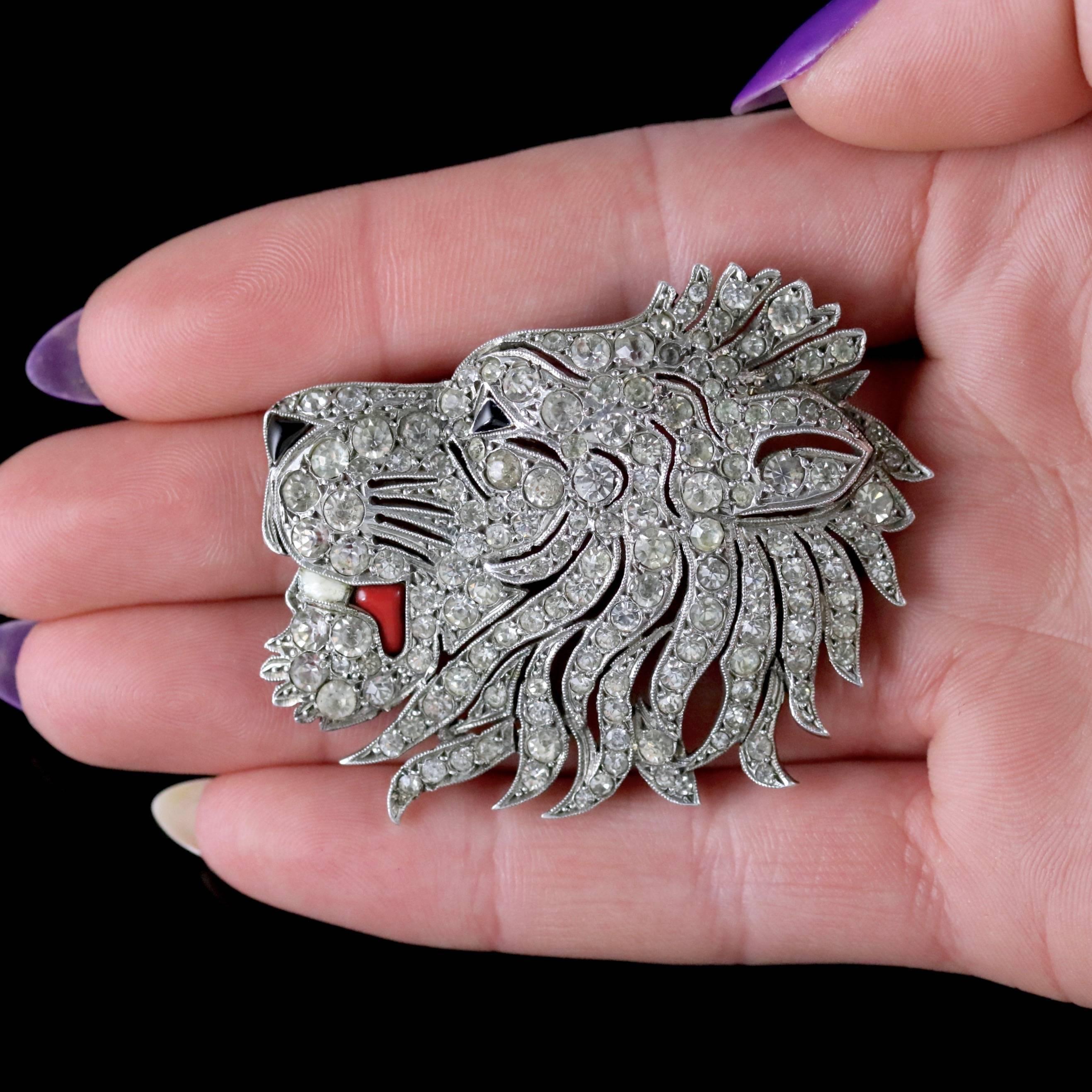 Antique French Lion Brooch Silver Onyx Paste, circa 1860 4