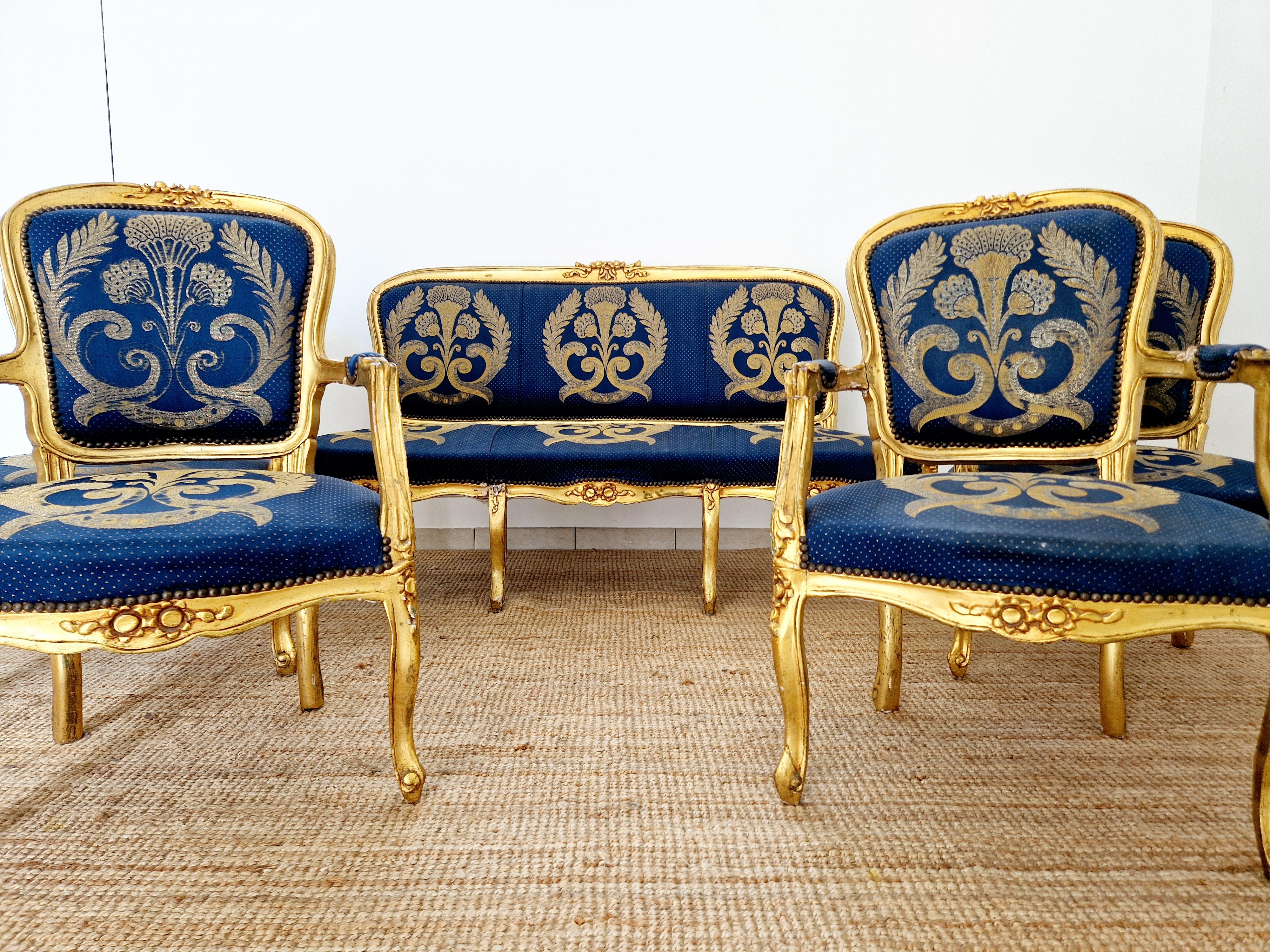 Antique French Living Room Set Sofá Y Sillas en venta 11