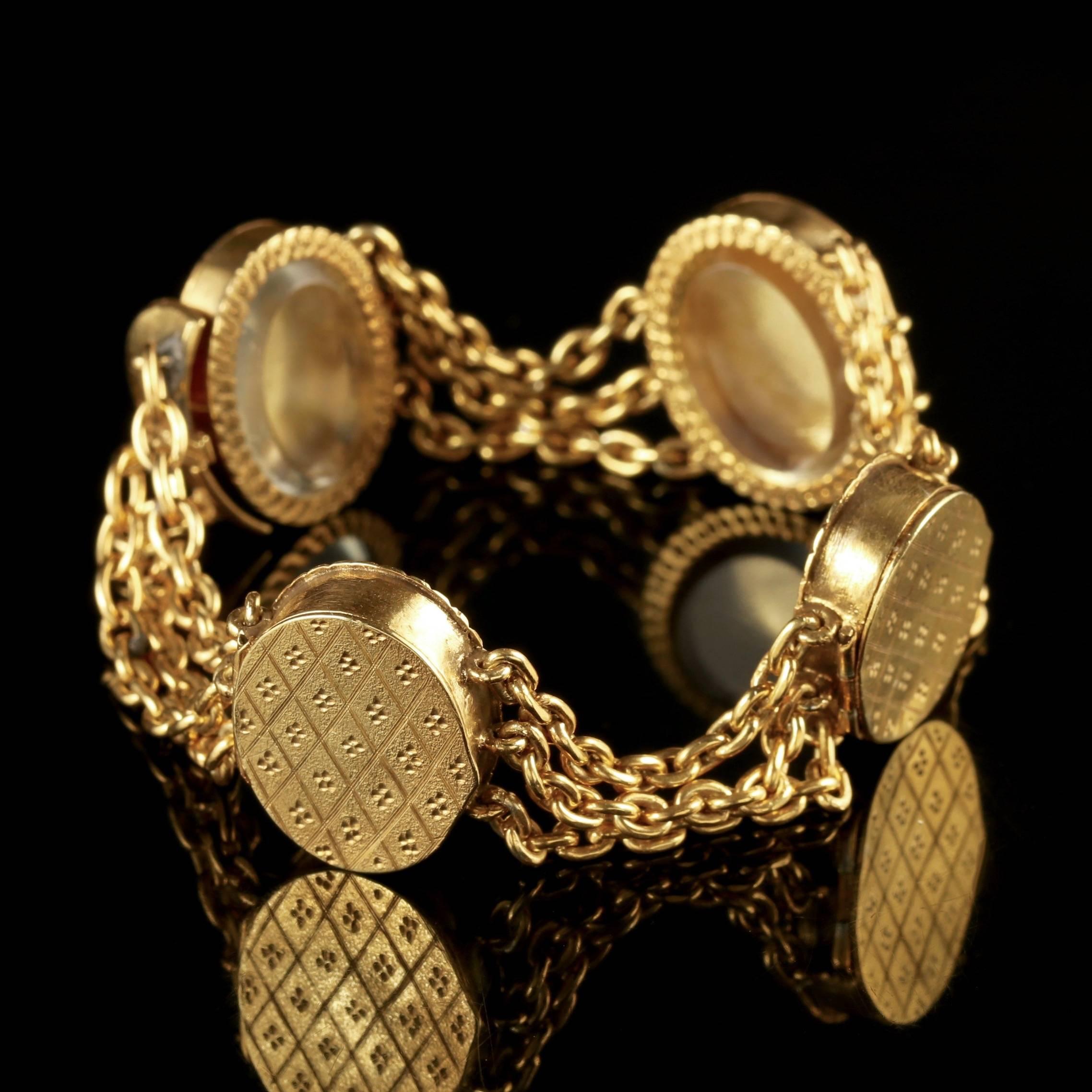 Antique French Locket Bracelet 18 Carat Gold Silver Victorian, circa 1860 In Excellent Condition In Lancaster, Lancashire