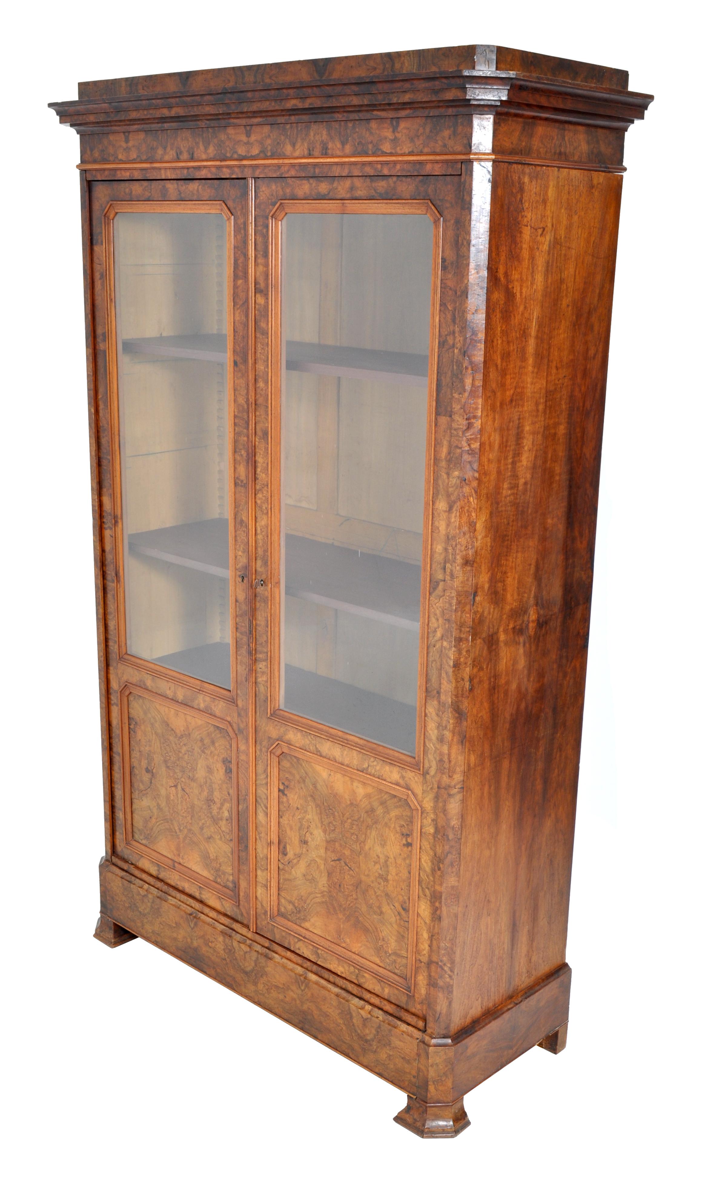 19th Century Antique French Louis Philippe Burl Walnut Bookcase / Cabinet, circa 1830