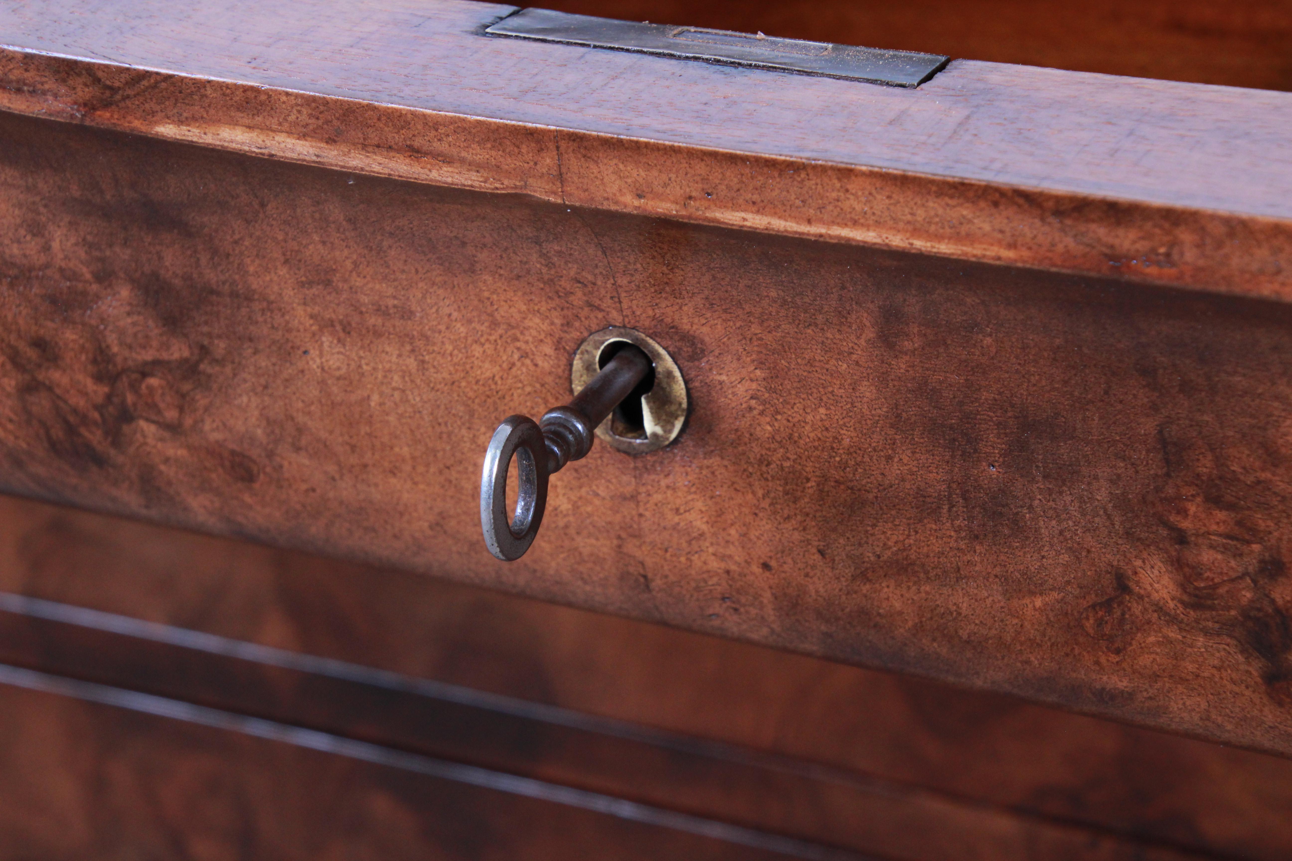 Antique French Louis Philippe Burled Walnut Chest of Drawers, circa 1840 2