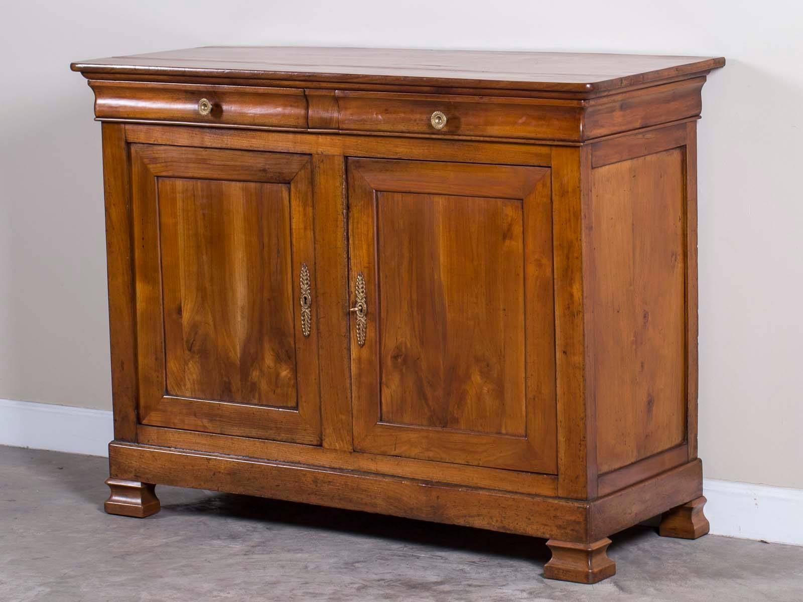 Antique French Louis Philippe Cherrywood Credenza Buffet, circa 1850 In Excellent Condition In Houston, TX