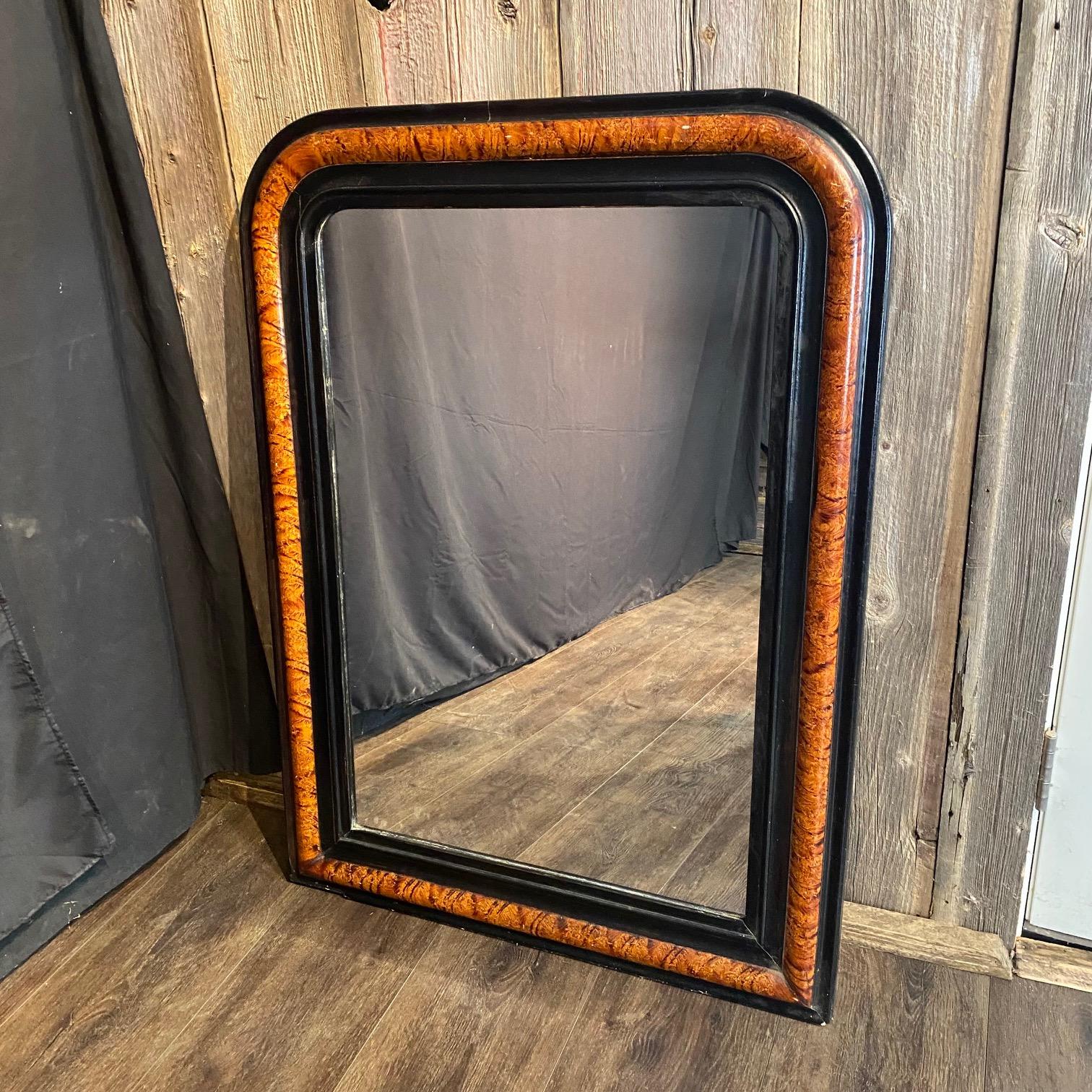 Ancien miroir français Louis Philippe peint en faux en vente