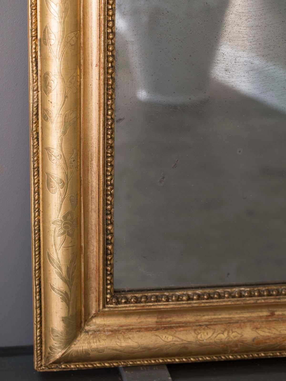 Antique French Louis Philippe Gold Mirror, France, circa 1885 For Sale 1