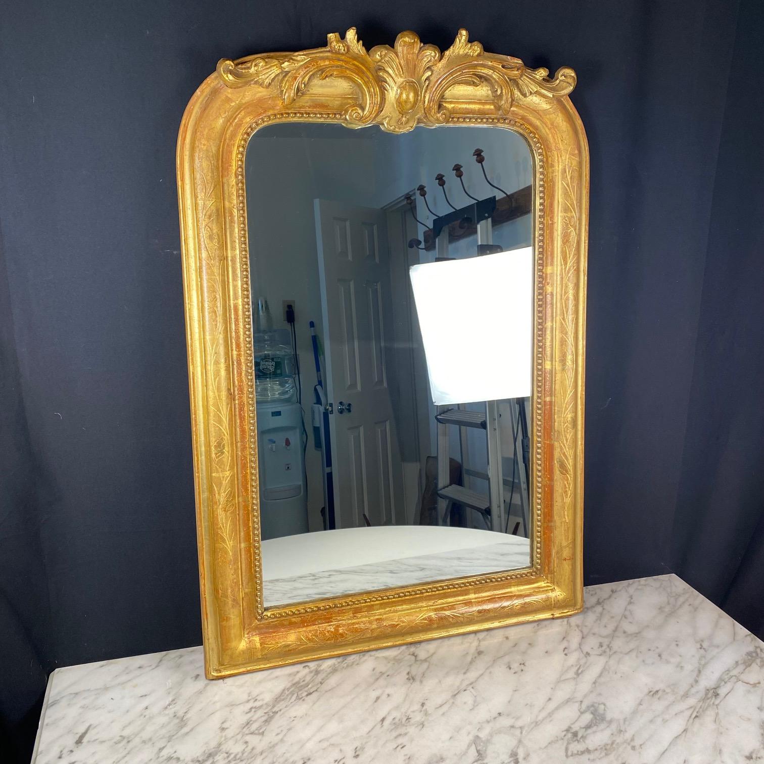 Louis-Philippe Antique French Louis Philippe Mirror with Crest and Original Gold Gilt en vente