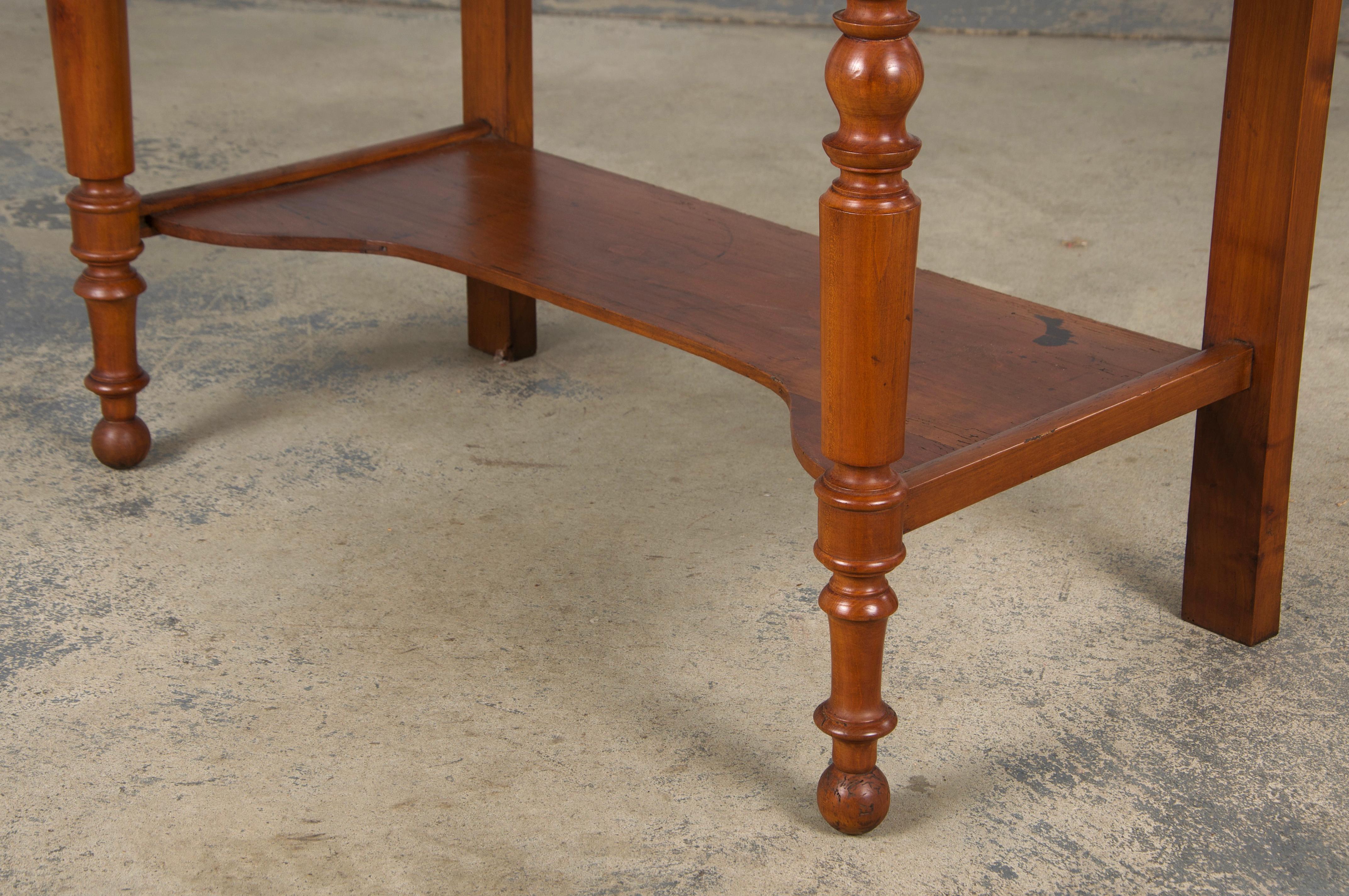 Antique French Louis Philippe Provincial Maple Wash Table W/ Carrara Marble in vendita 6