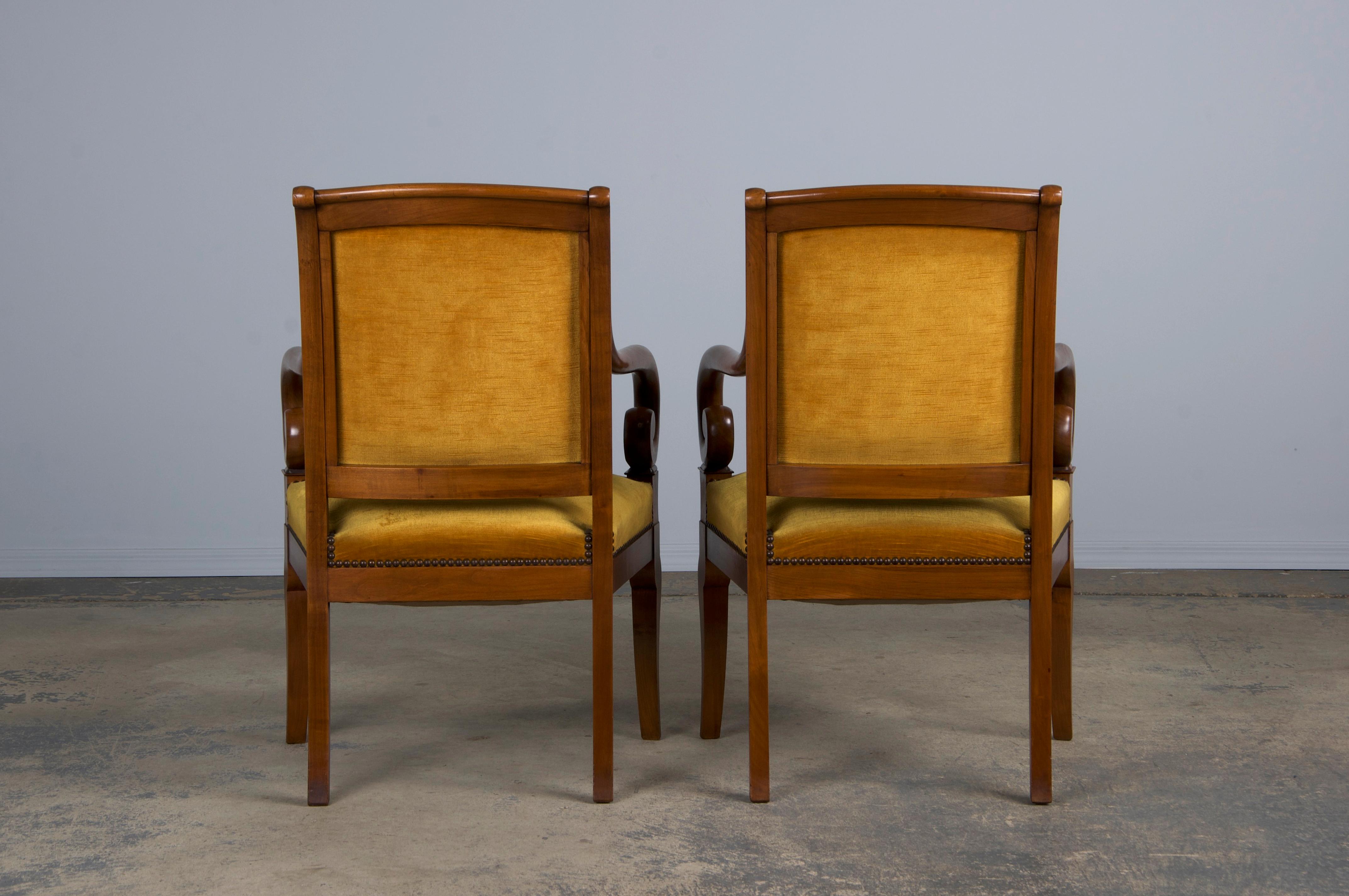 Antique French Louis Philippe Style Walnut Armchairs W/ Yellow Velvet - A Pair For Sale 11