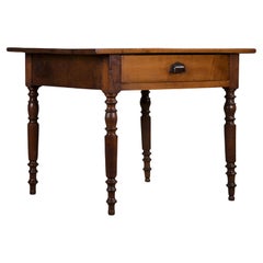 Bureau ancien en noyer de style Louis Philippe