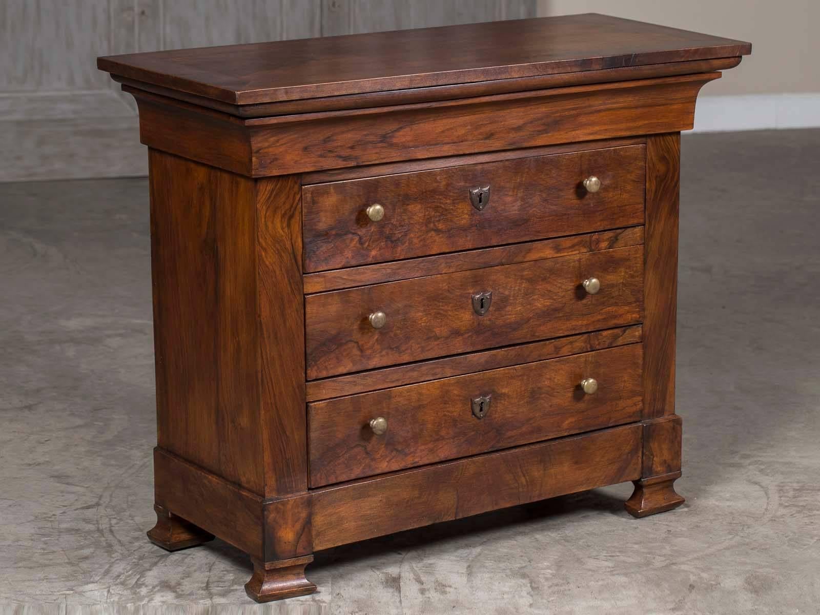 Late 19th Century Antique French Louis Philippe Walnut Chest Commode, circa 1870