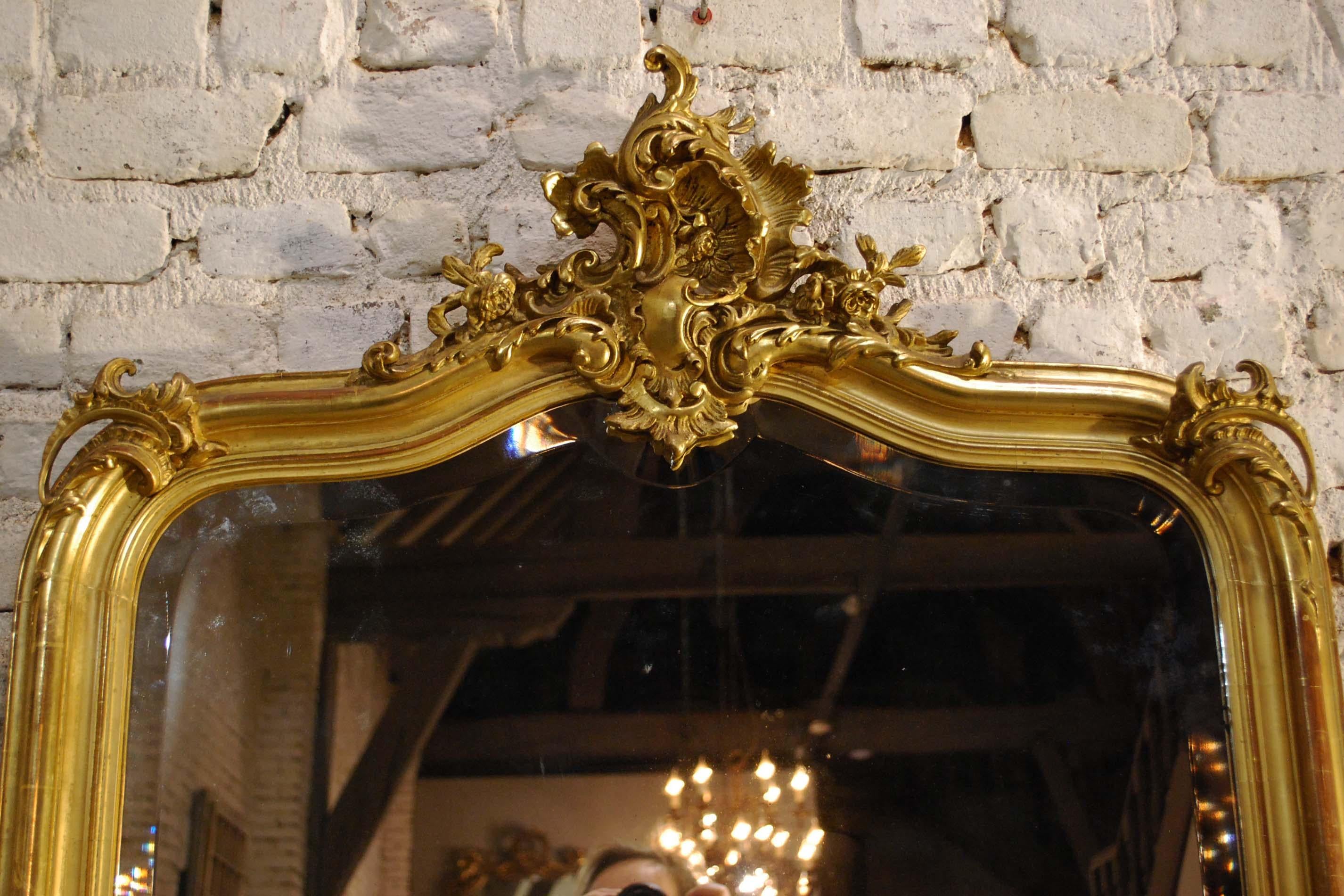 Louis XV Antique French Louis Quinze or Rococo Gold Gilt Mirror