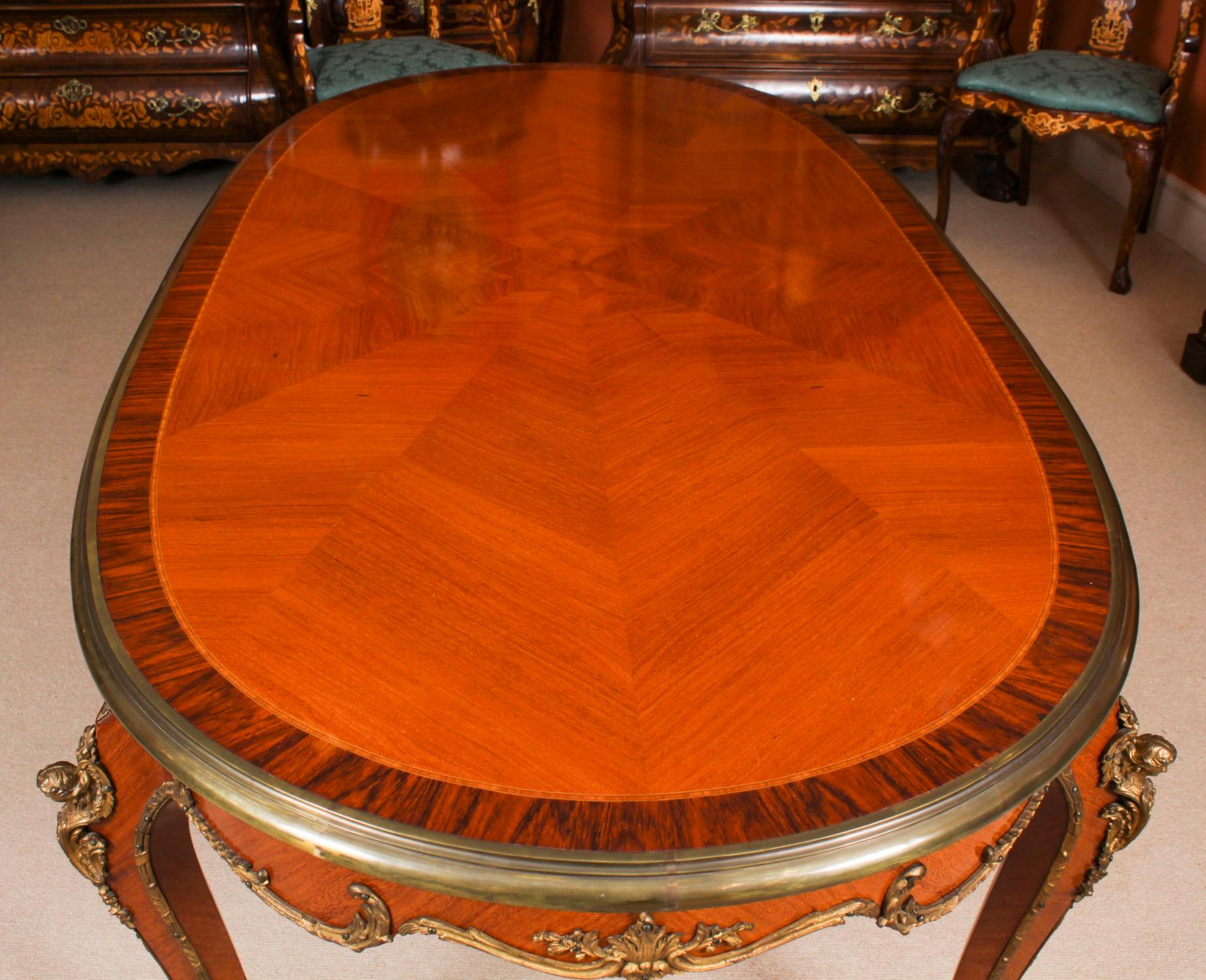 Antique French Louis Revival Dining Table and 6 Chairs 20th Century For Sale 8