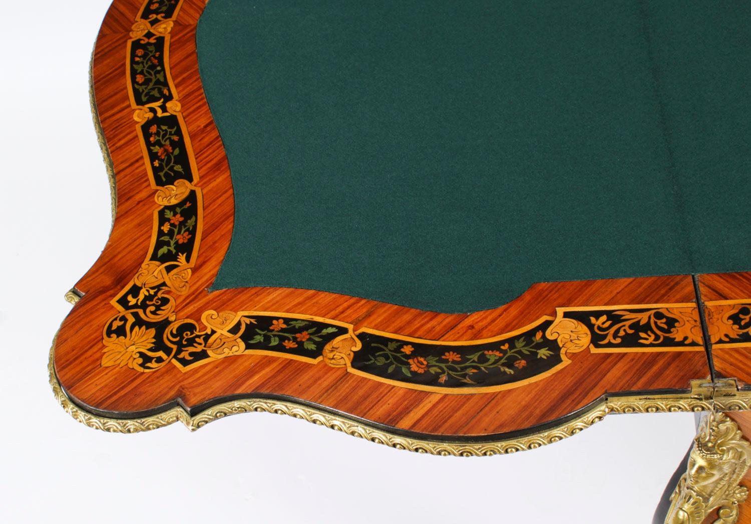 Antique French Louis Revival Mesa de cartas de marquetería floral Siglo XIX en venta 7