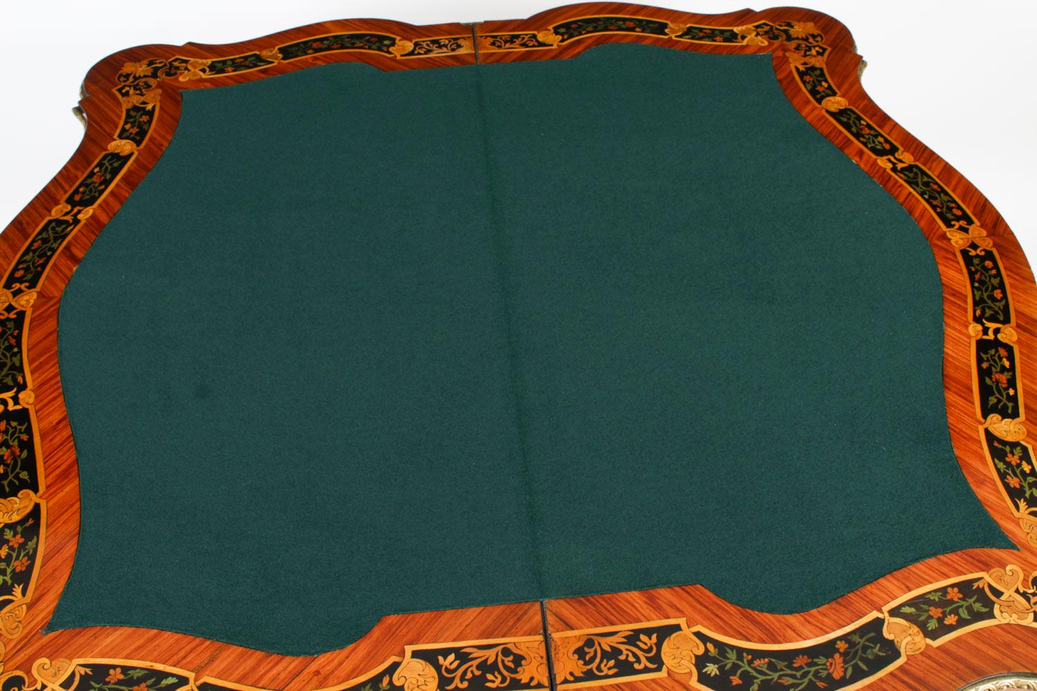 Antique French Louis Revival Mesa de cartas de marquetería floral Siglo XIX en venta 8
