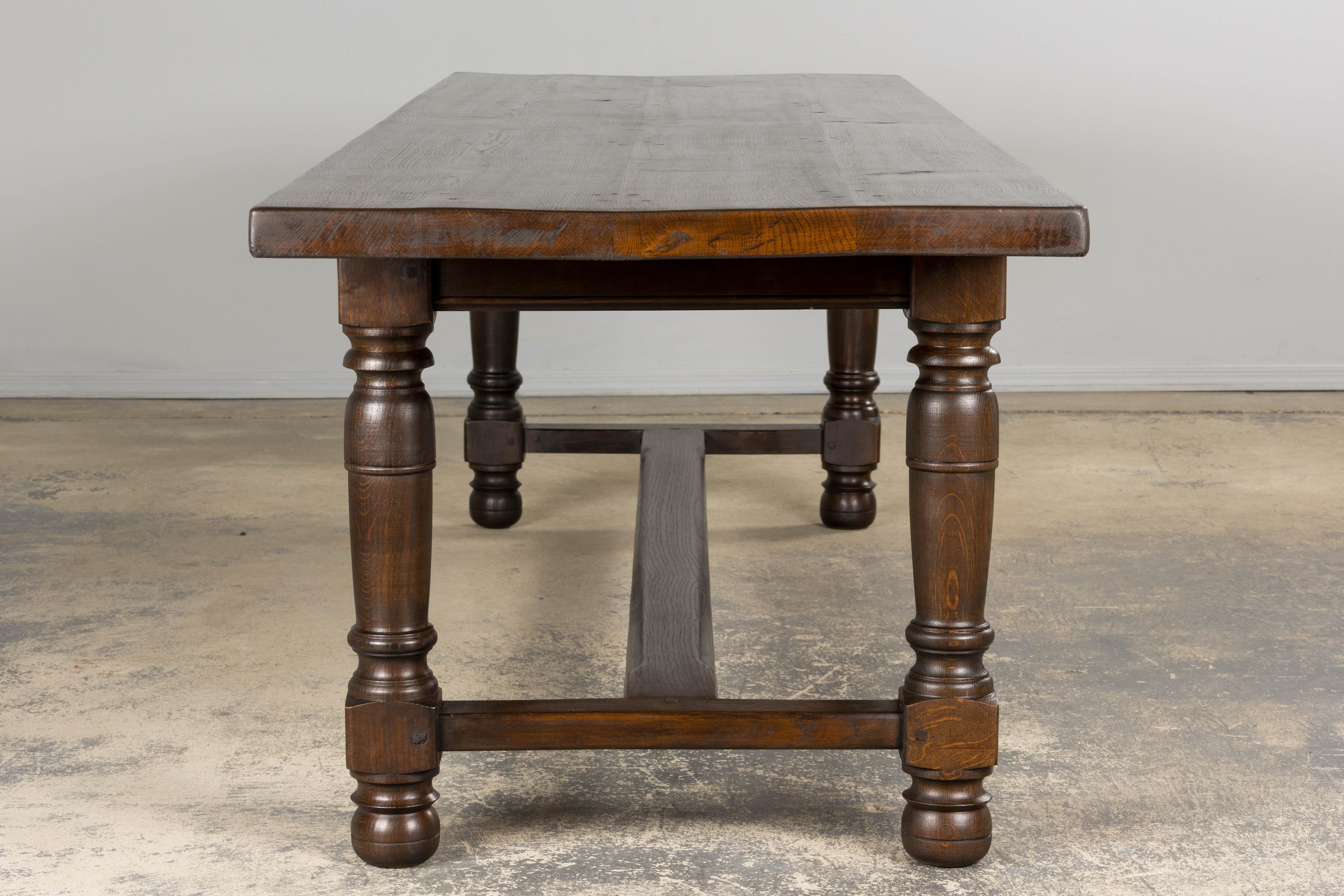 Antique Table de Réfectoire en Chêne de Style Louis XIII Français en vente 5