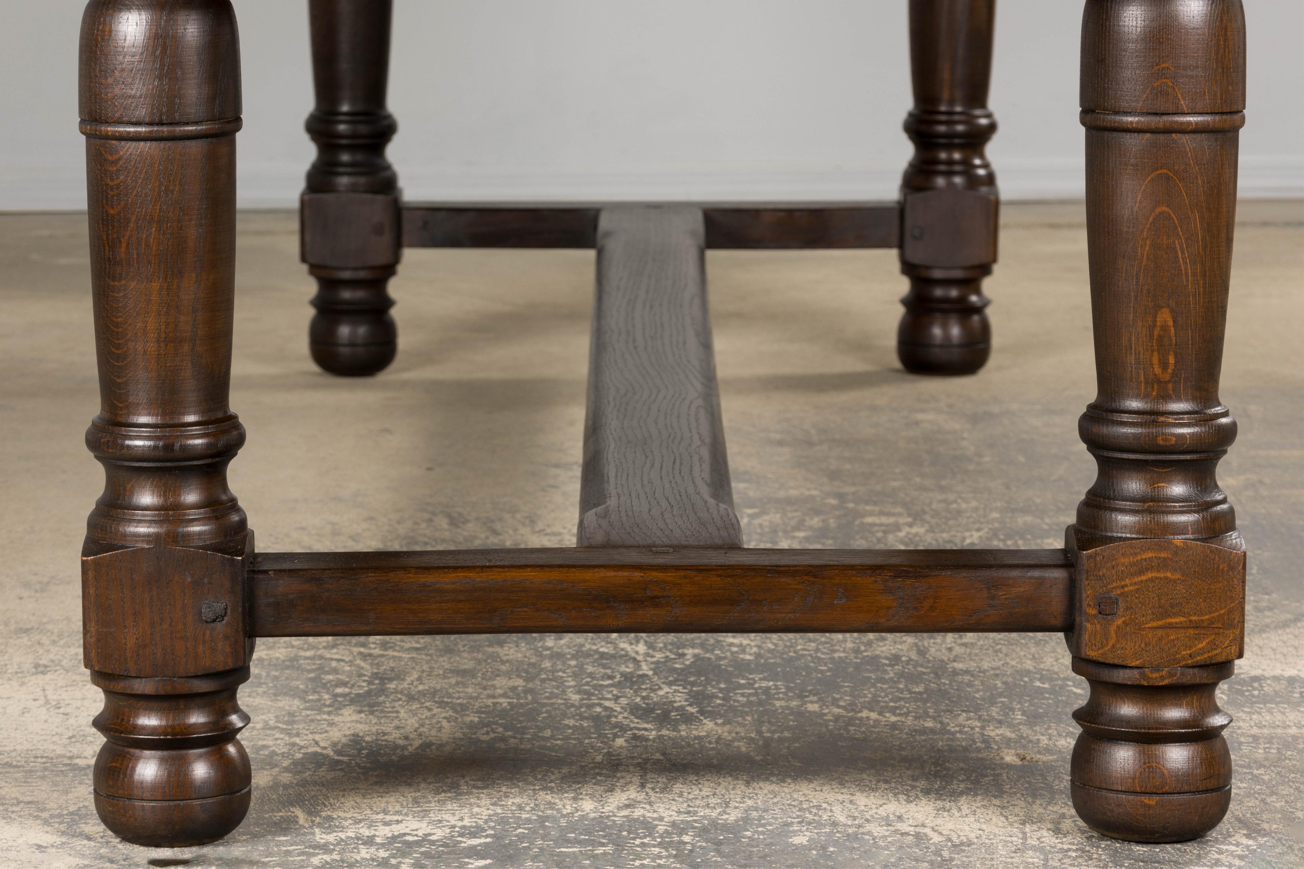 Antique Table de Réfectoire en Chêne de Style Louis XIII Français en vente 8