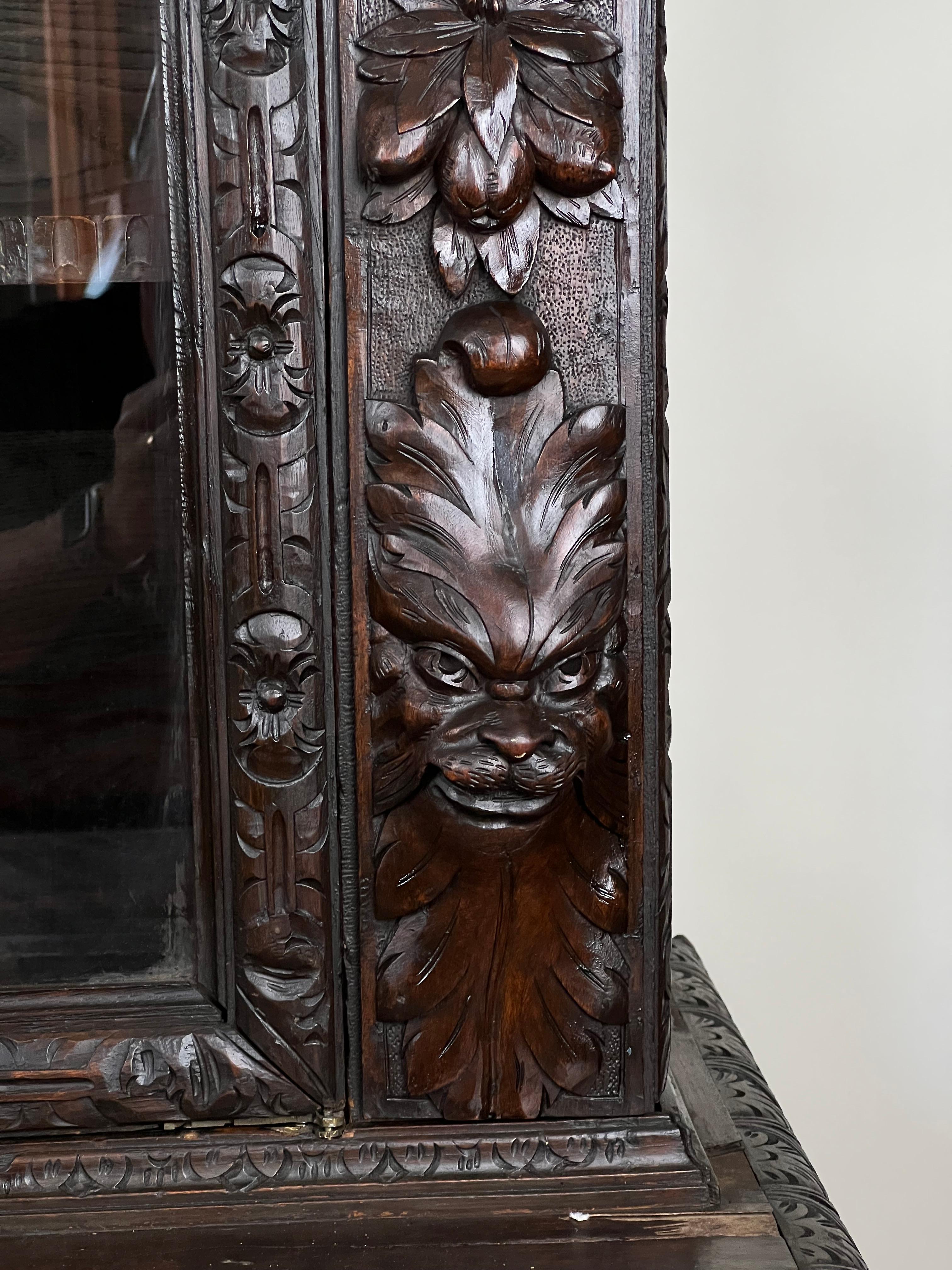 Antique French Louis XIII Style Renaissance Revival Kabinett c. Mitte 19. Jahrhundert im Angebot 5
