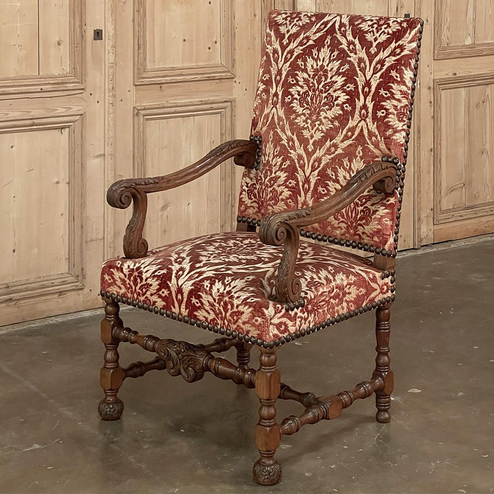 Antique French Louis XIV Armchair Fauteuil For Sale at 1stDibs