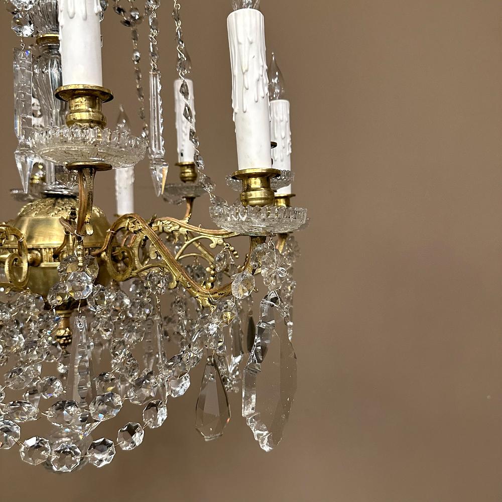 Lustre français ancien Louis XIV en laiton et cristal en vente 3
