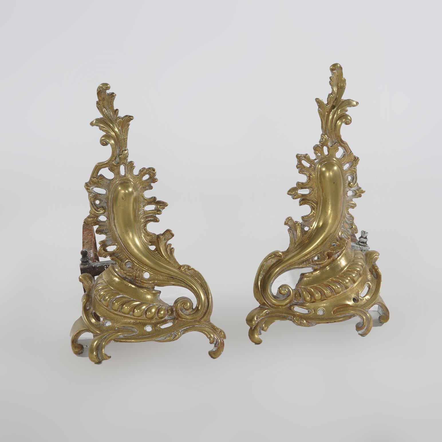Chenets de cheminée français anciens Louis XIV en bronze en forme de feuillage, vers 1890

Mesures - 17 
