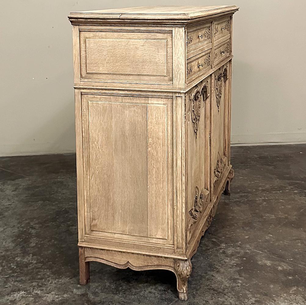 Antique French Louis XIV Buffet ~ Arcón de plata ~ Armario en venta 2