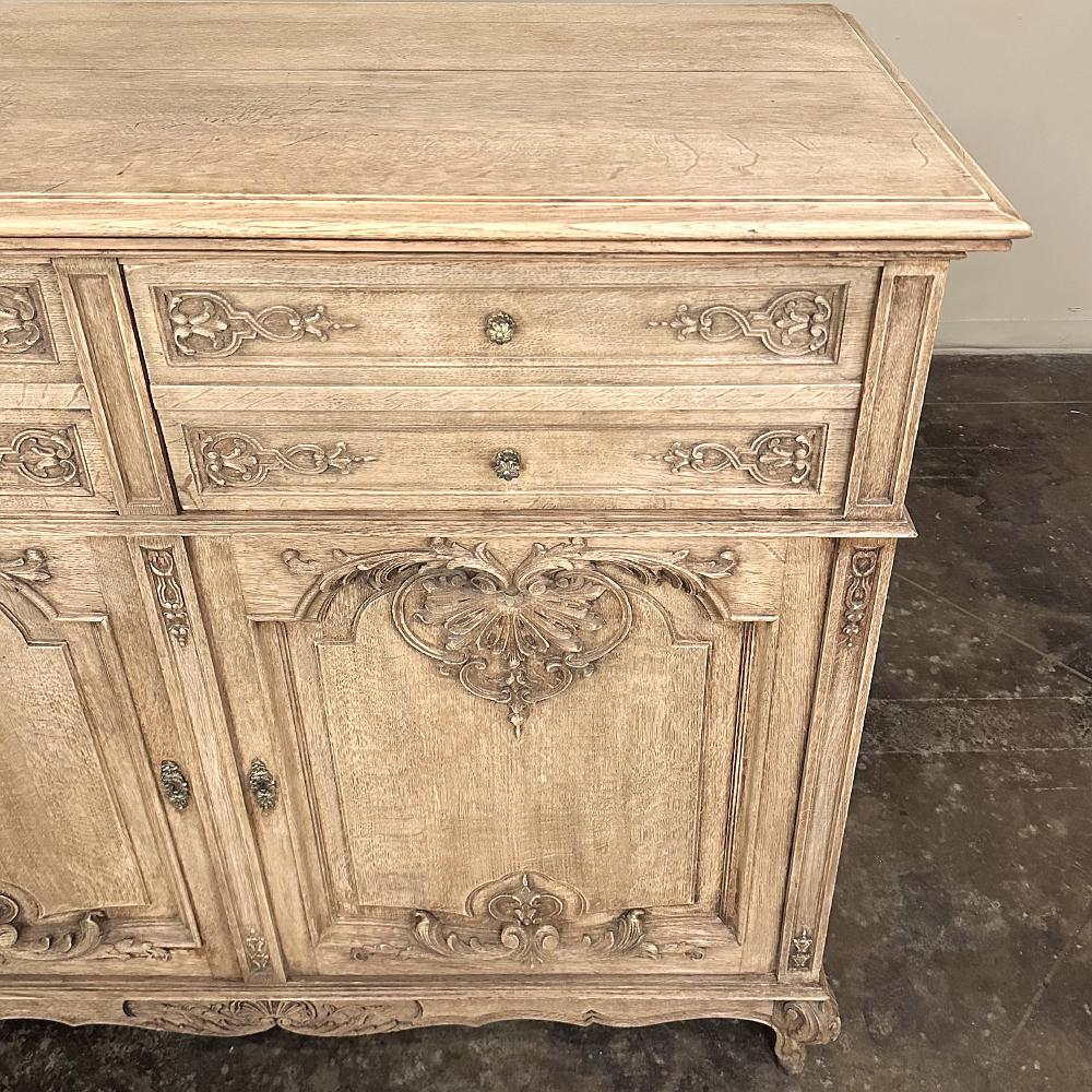 Antique French Louis XIV Buffet ~ Arcón de plata ~ Armario en venta 5