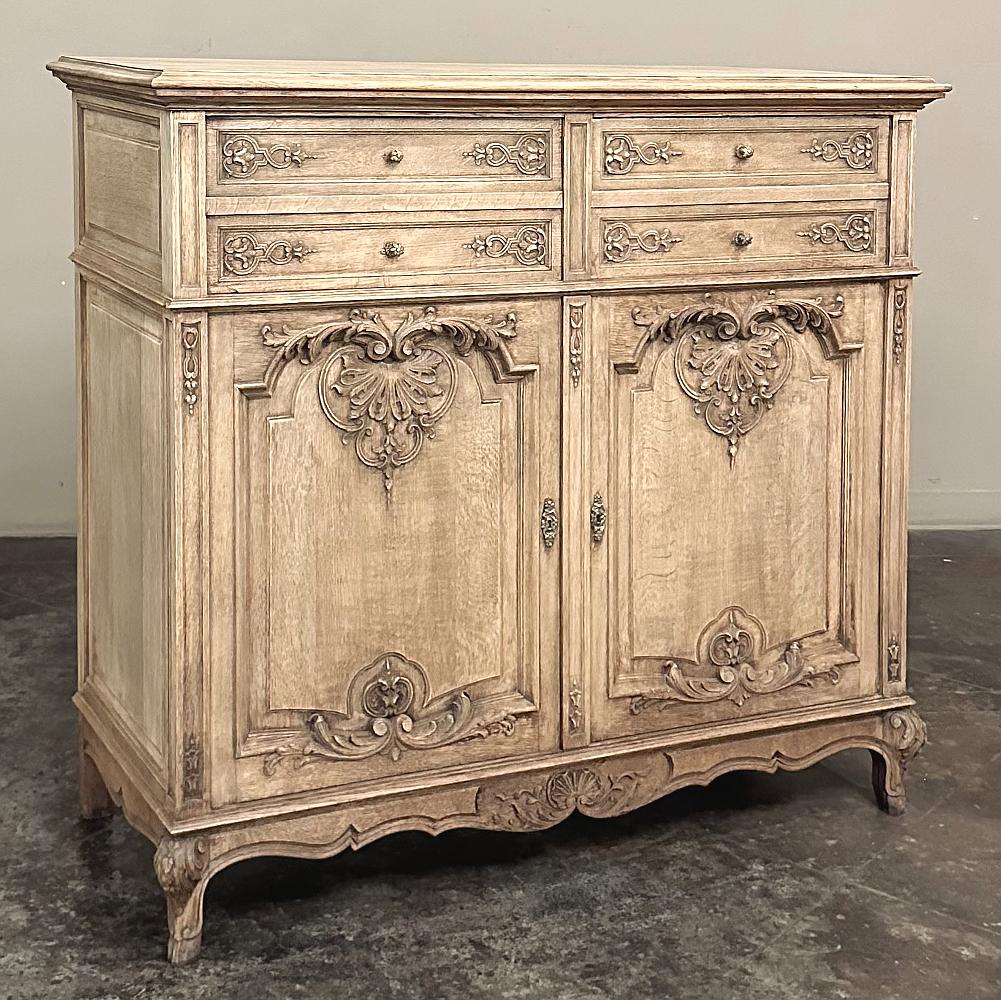 Antique French Louis XIV Buffet ~ Arcón de plata ~ Armario Luis XIV en venta