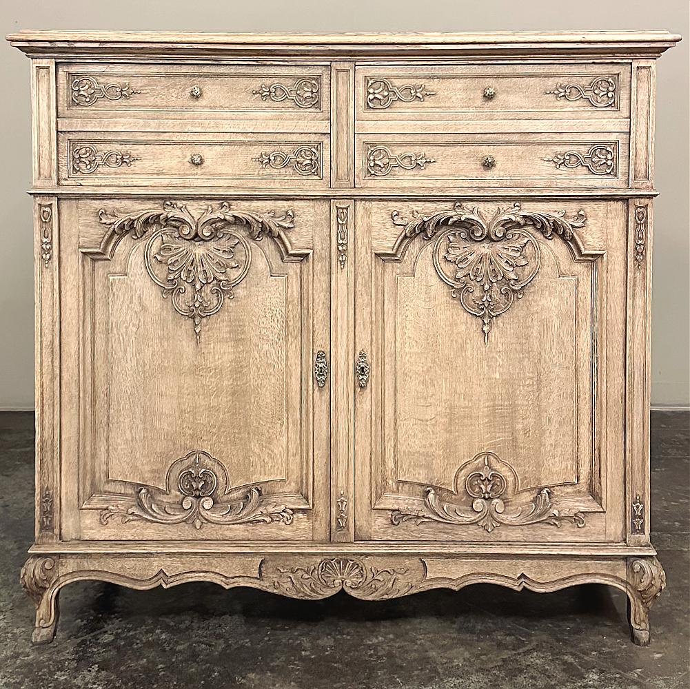 Antique French Louis XIV Buffet ~ Arcón de plata ~ Armario Francés en venta