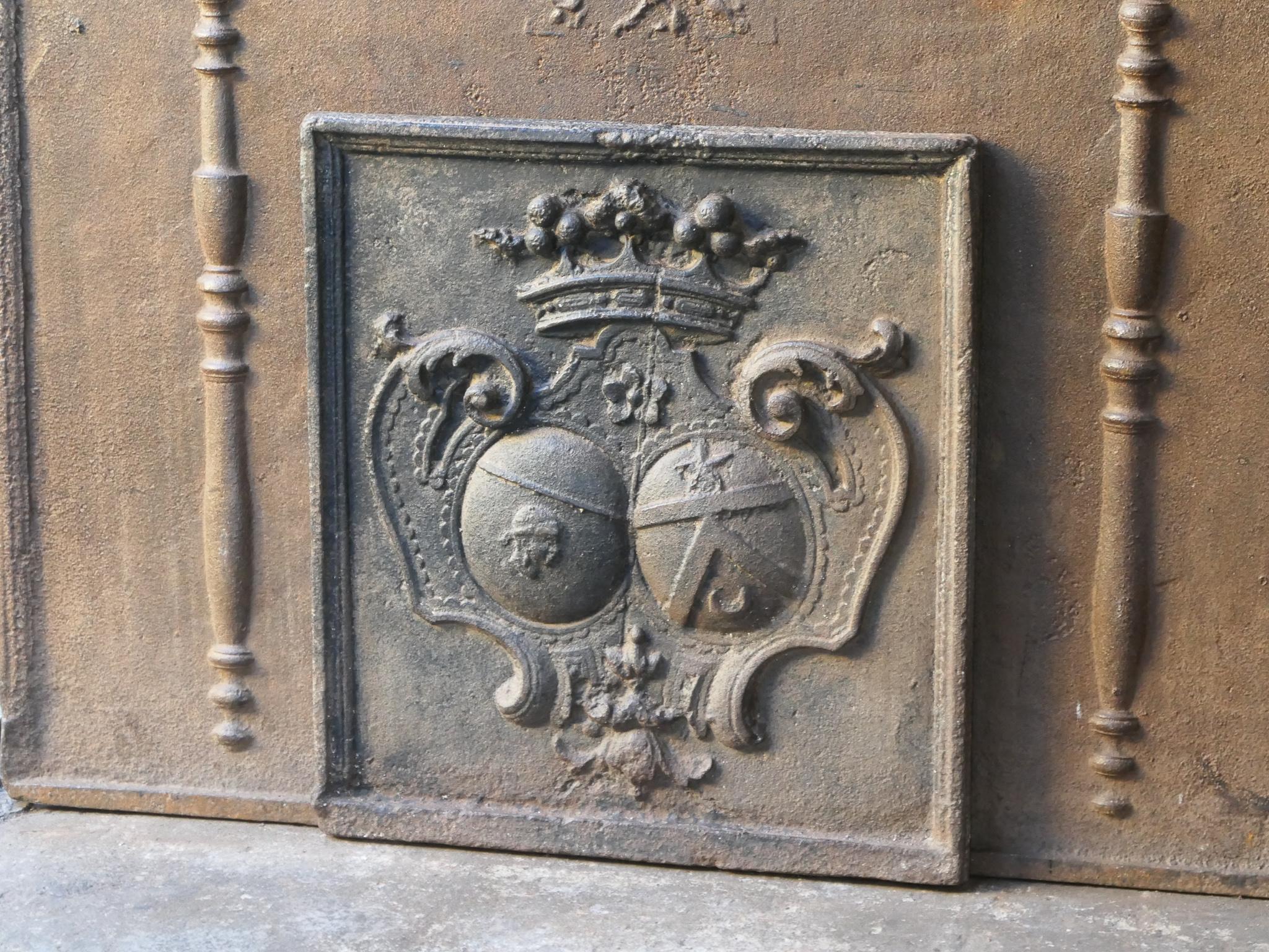 18th Century and Earlier Antique French Louis XIV 'Coat of Arms' Fireback, 17th Century