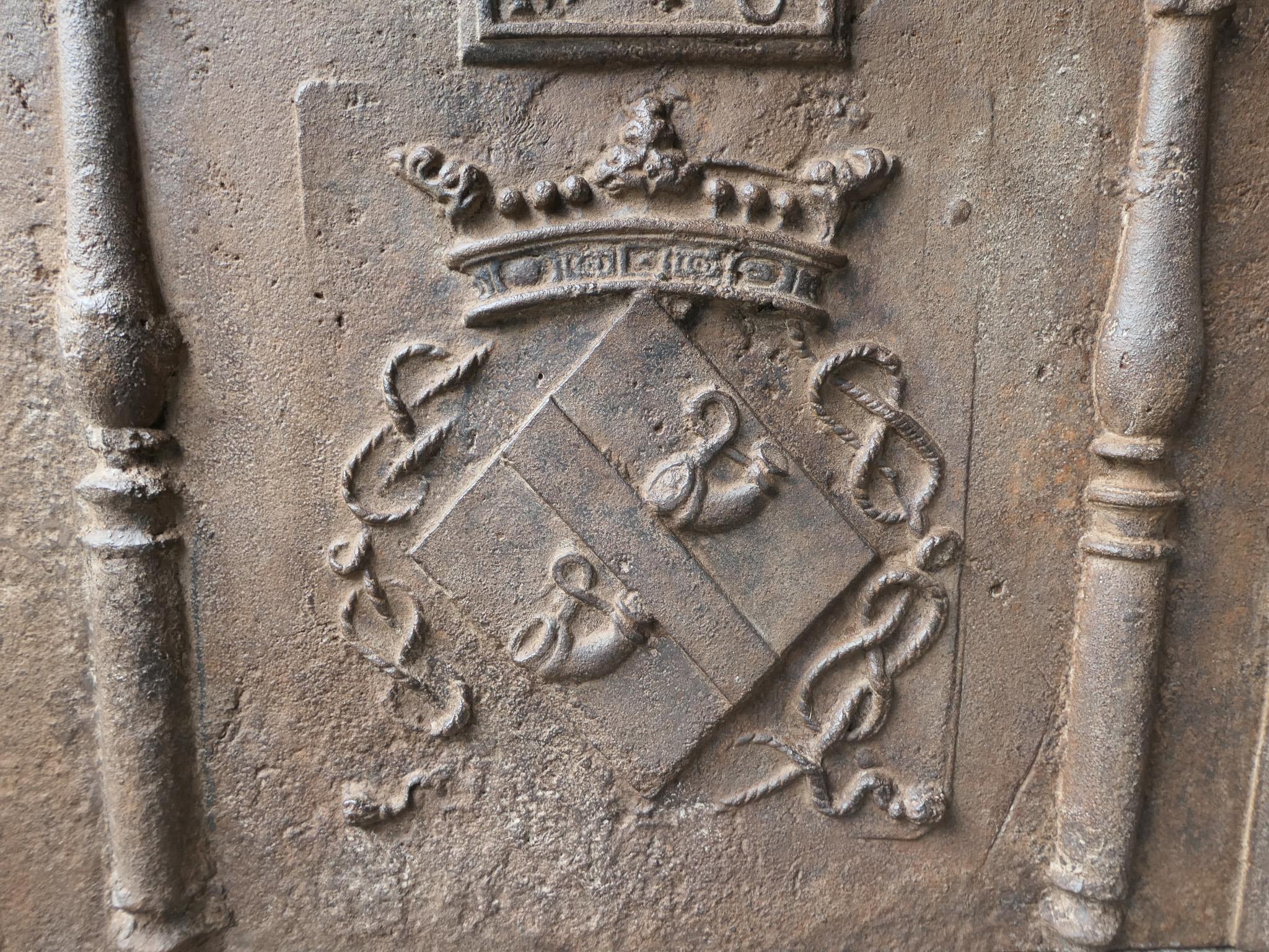 Antique French Louis XIV Coat of Arms Fireback / Backsplash, 18th Century For Sale 1