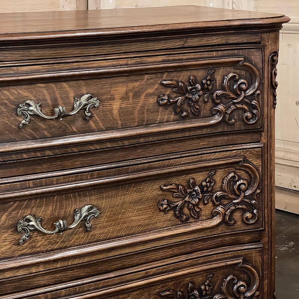 Antique French Louis XIV Commode ~ Chest of Drawers For Sale 5