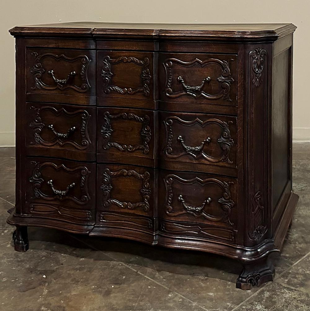 Antique French Louis XIV Commode ~ Chest of Drawers In Good Condition For Sale In Dallas, TX