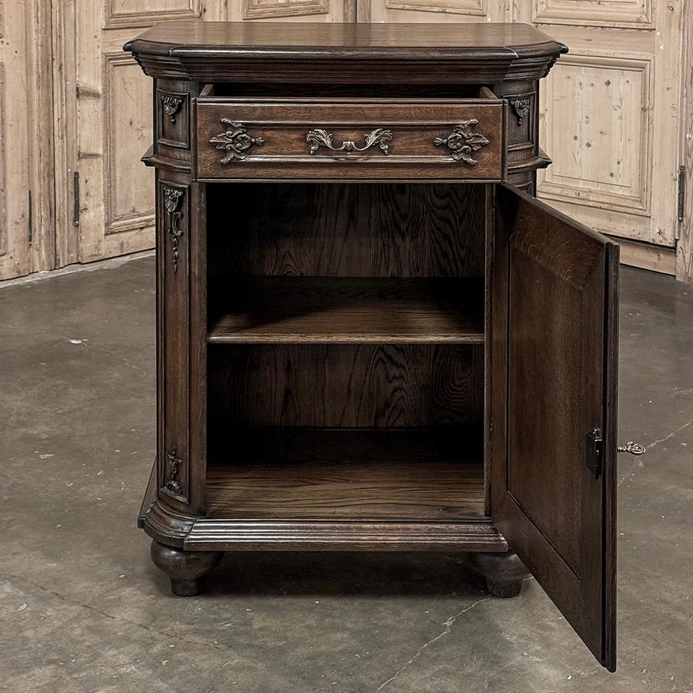 Confiturier français ancien de Louis XIV ~ Cabinet Bon état - En vente à Dallas, TX