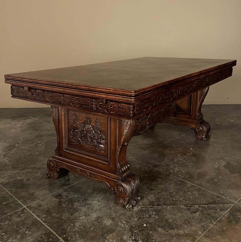 Antique French Louis XIV Draw Leaf Banquet Table For Sale 2