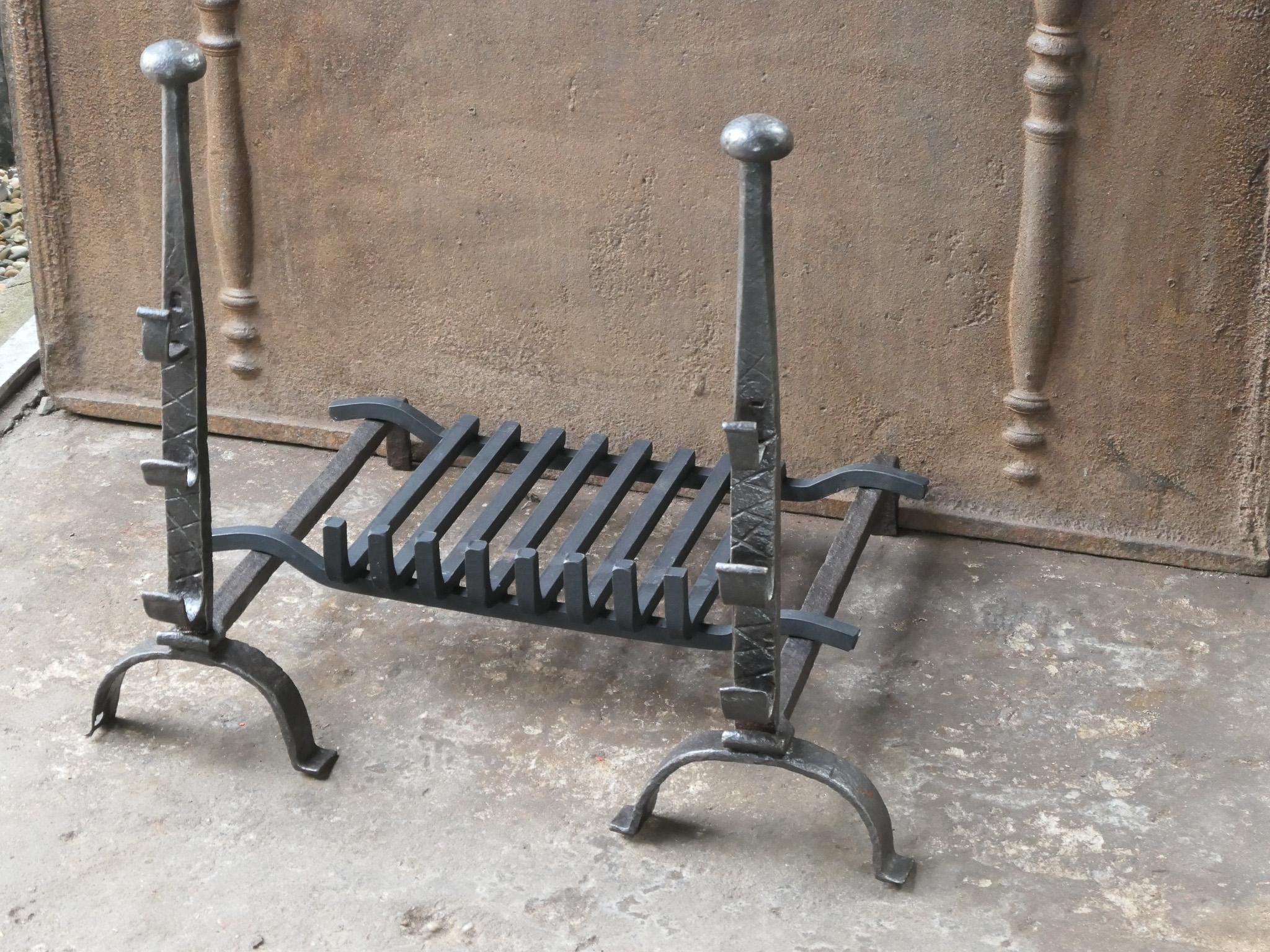 Antique French Louis XIV Fireplace Grate, 17th-18th Century For Sale 1