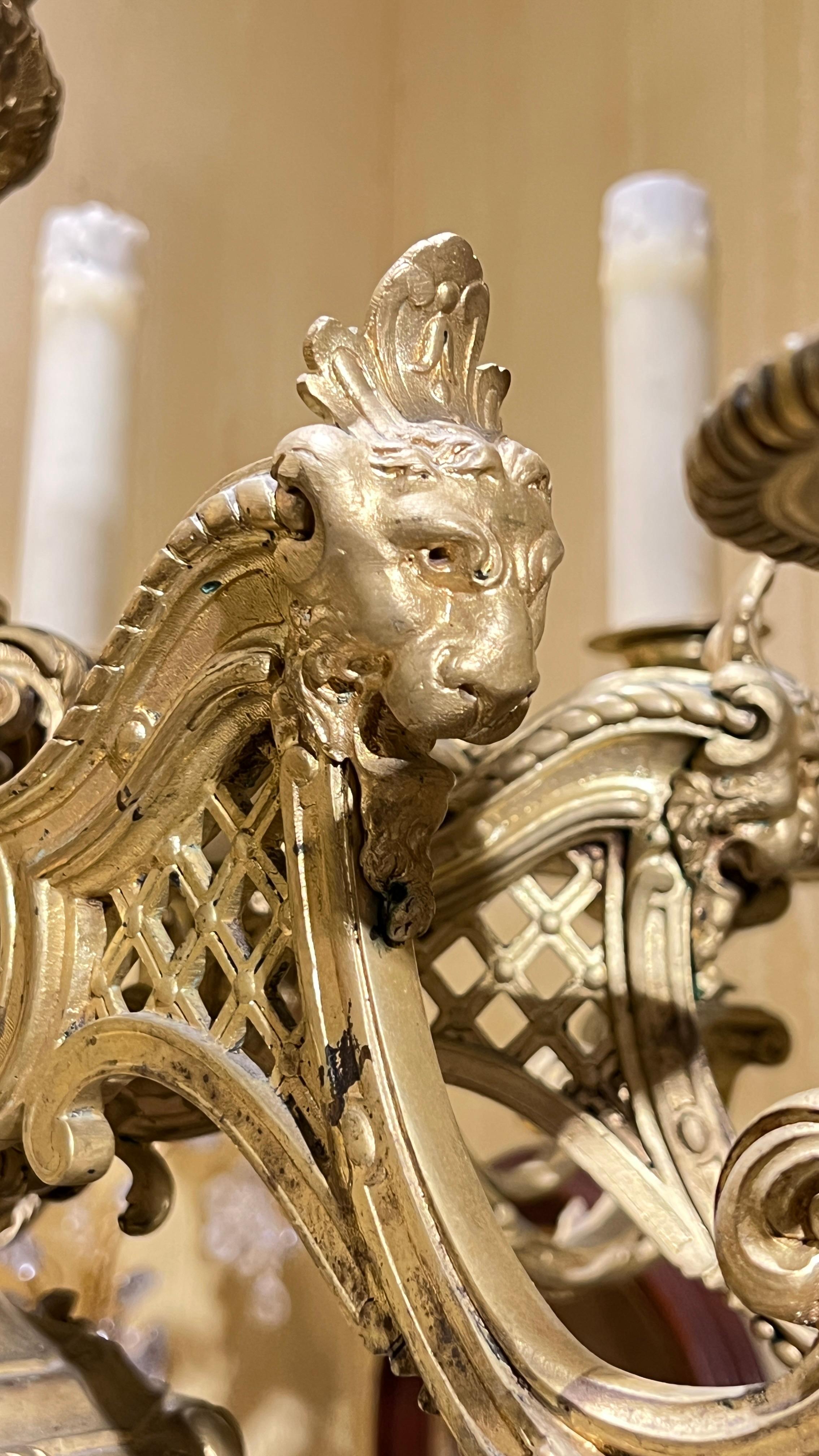 Antique French Louis XIV Gilt Bronze 8-Light Chandelier For Sale 3