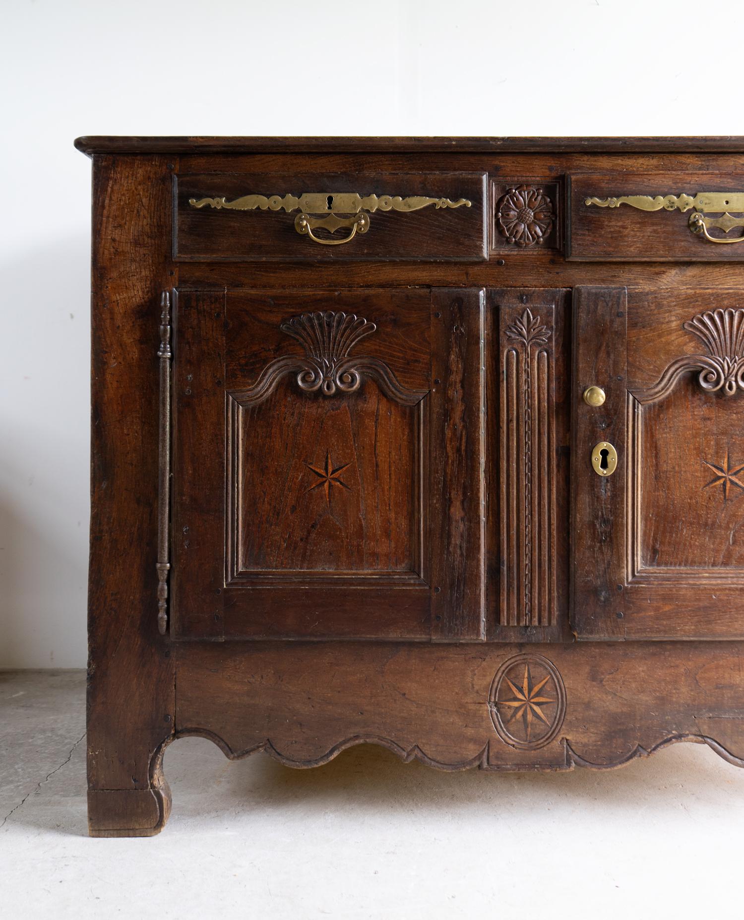 XVIII secolo Antique French Louis XIV Inlaid and Carved Oak Cabinet, Early 18Th C. in vendita
