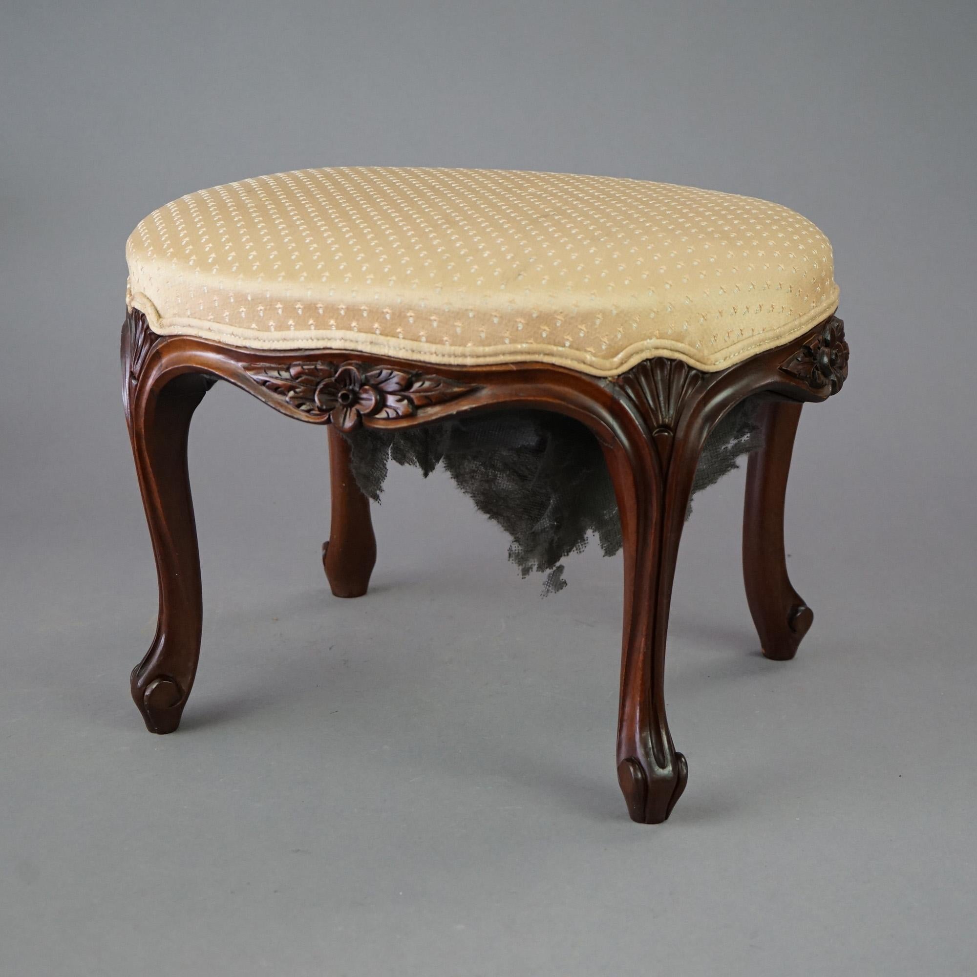 20th Century Antique French Louis XIV Oval Carved Walnut Footstool, circa 1900 For Sale